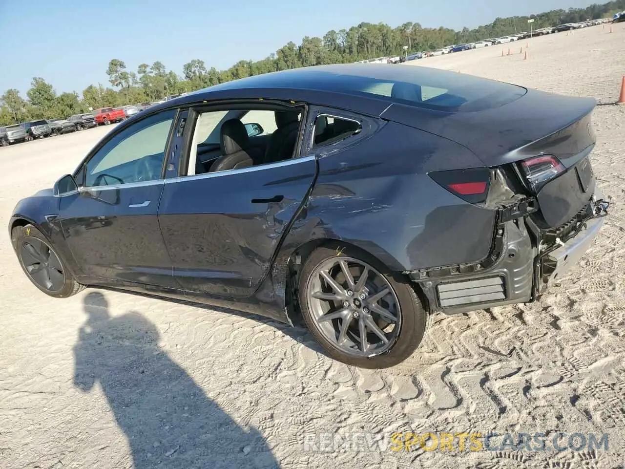 2 Photograph of a damaged car 5YJ3E1EB8LF510374 TESLA MODEL 3 2020