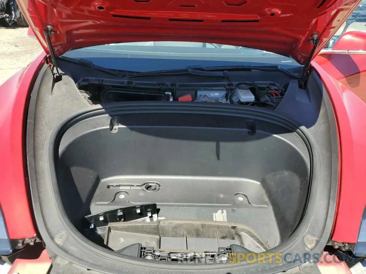 11 Photograph of a damaged car 5YJ3E1EB8LF543195 TESLA MODEL 3 2020
