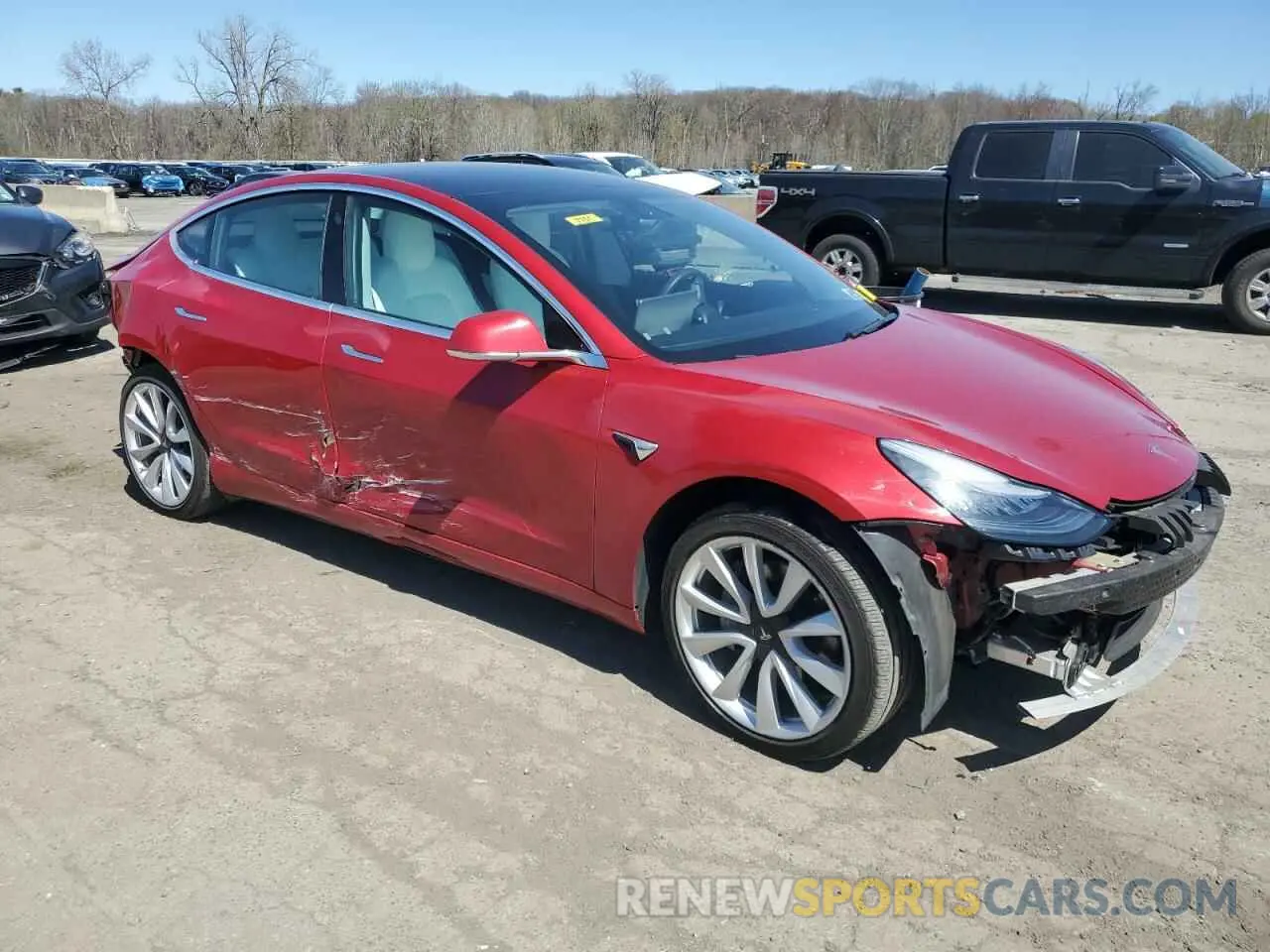 4 Photograph of a damaged car 5YJ3E1EB8LF543195 TESLA MODEL 3 2020