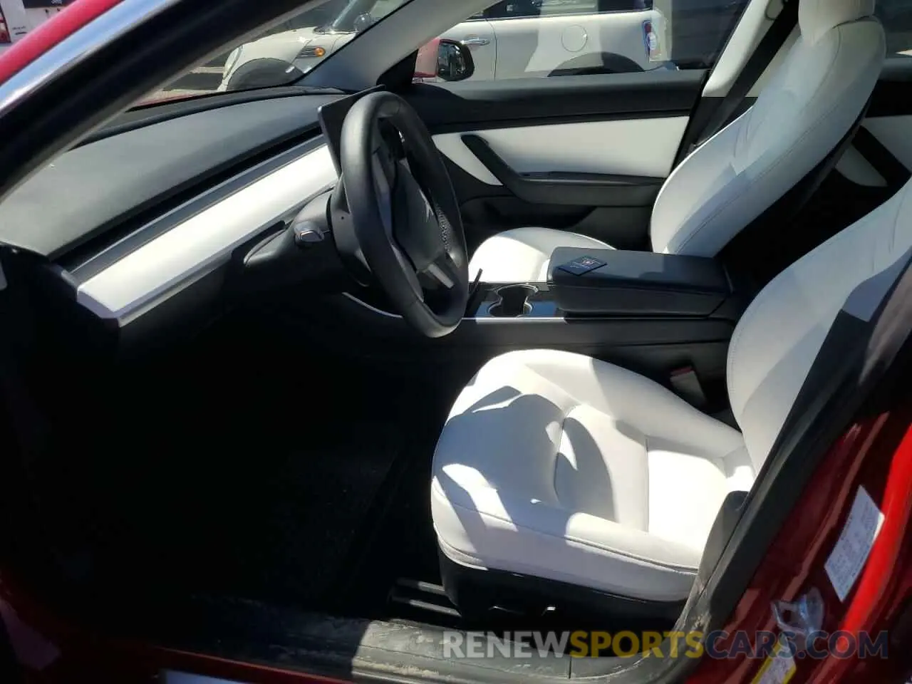 7 Photograph of a damaged car 5YJ3E1EB8LF543195 TESLA MODEL 3 2020