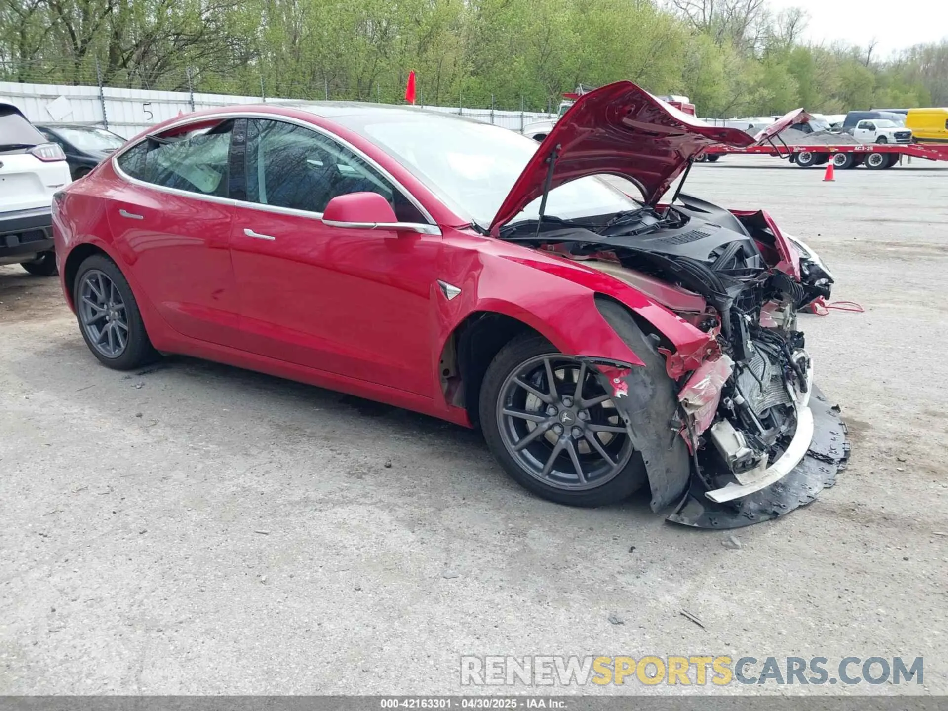 1 Photograph of a damaged car 5YJ3E1EB8LF600267 TESLA MODEL 3 2020