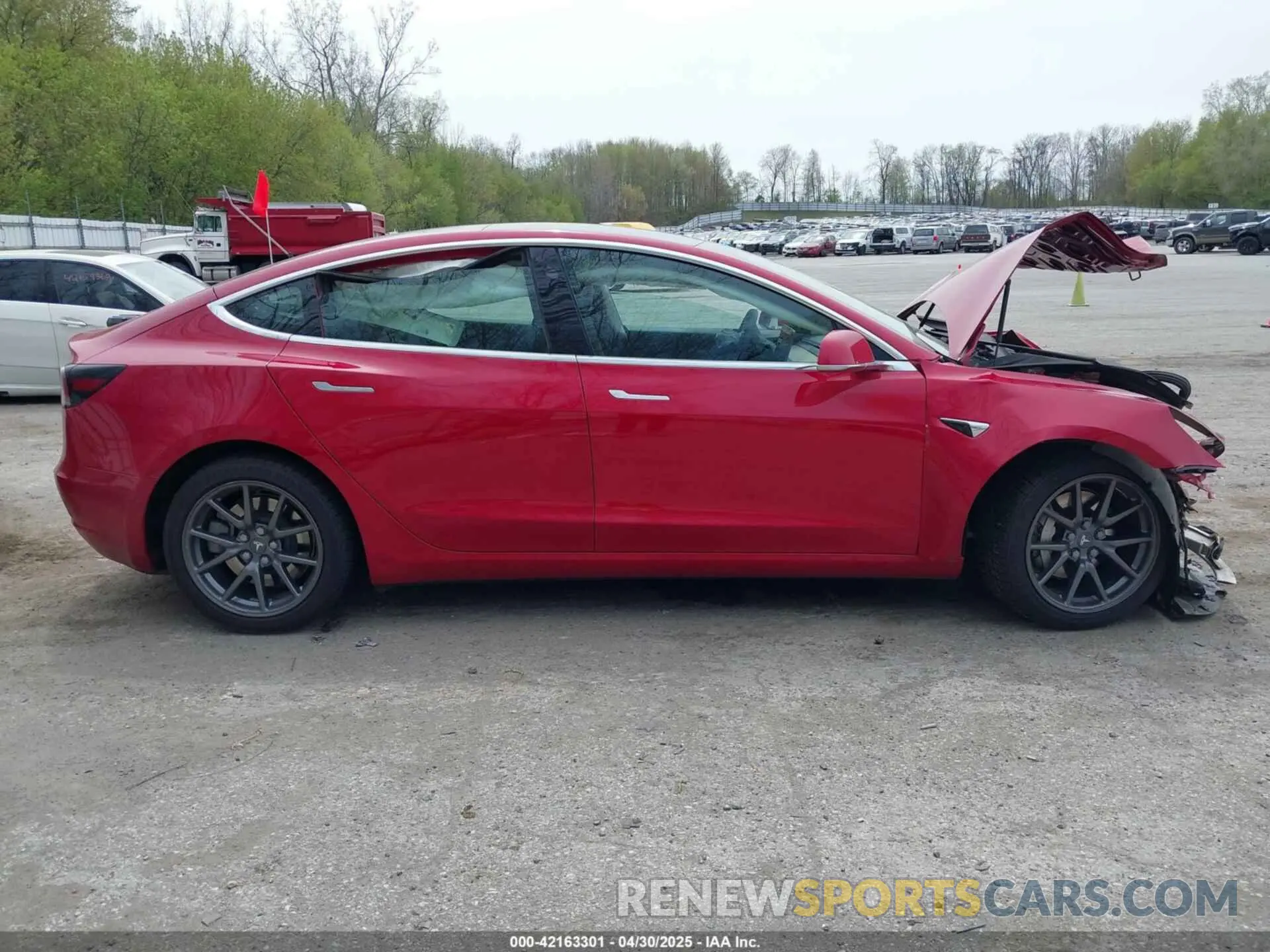 14 Photograph of a damaged car 5YJ3E1EB8LF600267 TESLA MODEL 3 2020