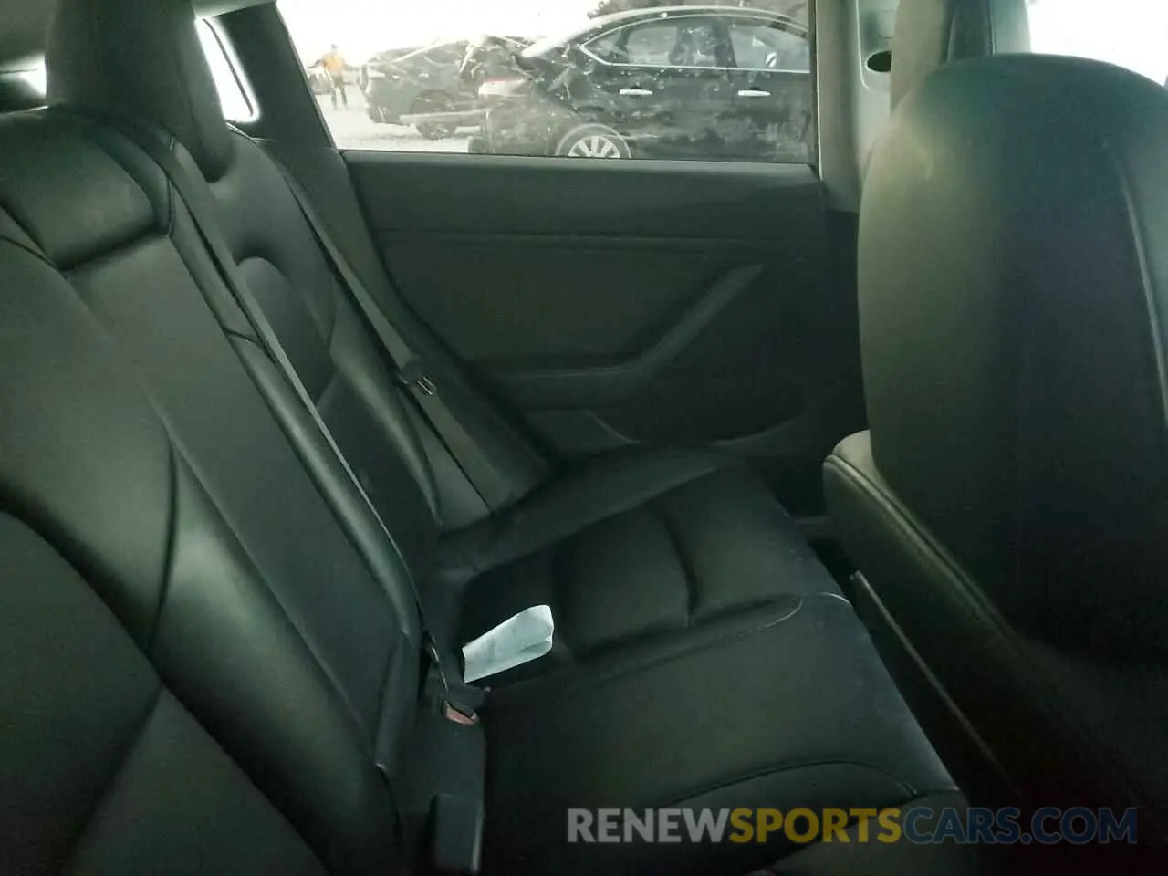 10 Photograph of a damaged car 5YJ3E1EB8LF600446 TESLA MODEL 3 2020