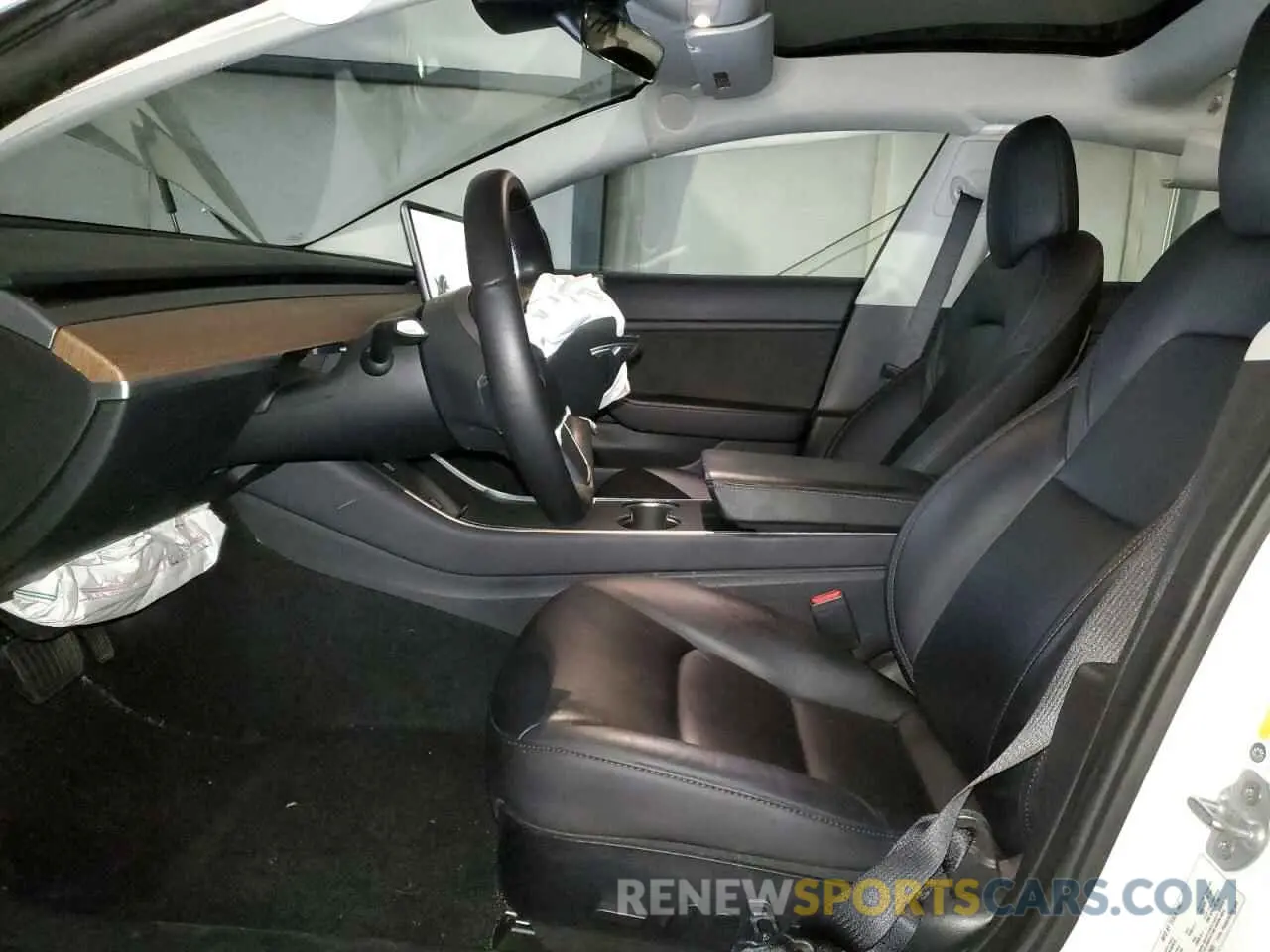 7 Photograph of a damaged car 5YJ3E1EB8LF621393 TESLA MODEL 3 2020