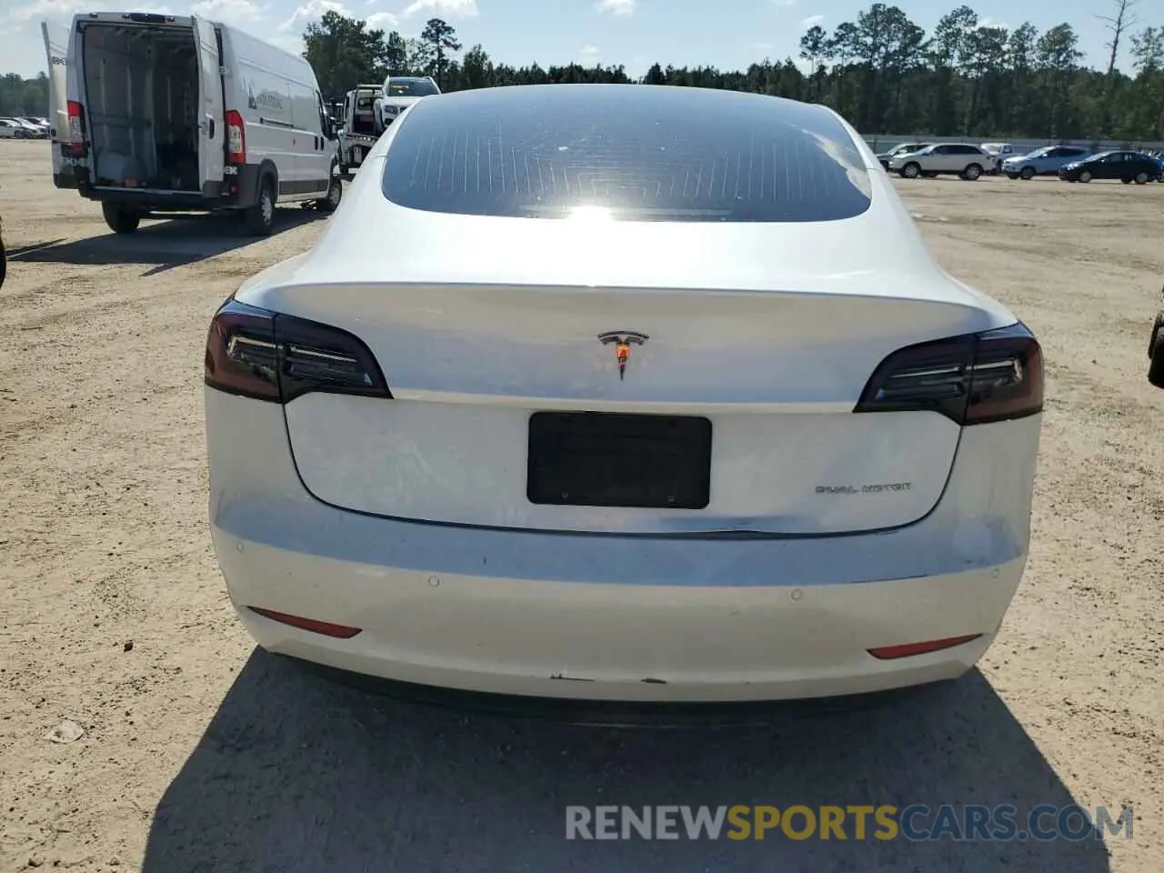 6 Photograph of a damaged car 5YJ3E1EB8LF622723 TESLA MODEL 3 2020