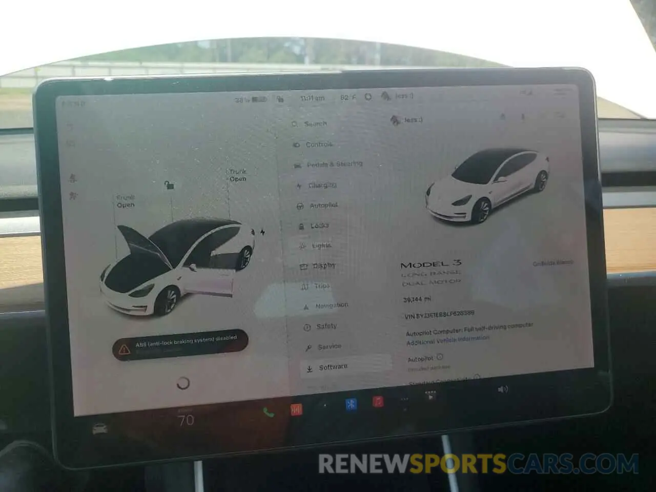 9 Photograph of a damaged car 5YJ3E1EB8LF628389 TESLA MODEL 3 2020