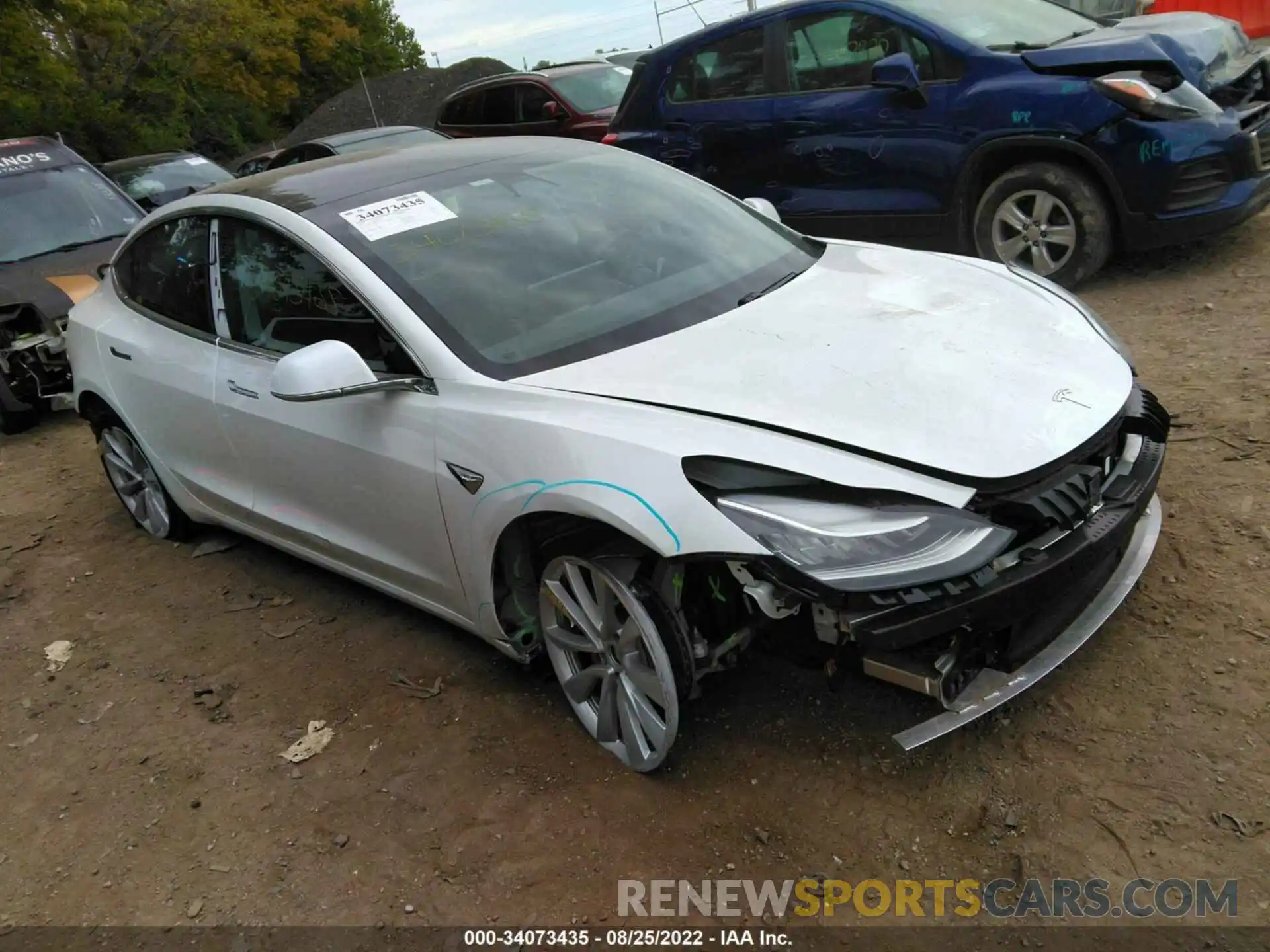 1 Photograph of a damaged car 5YJ3E1EB8LF638579 TESLA MODEL 3 2020