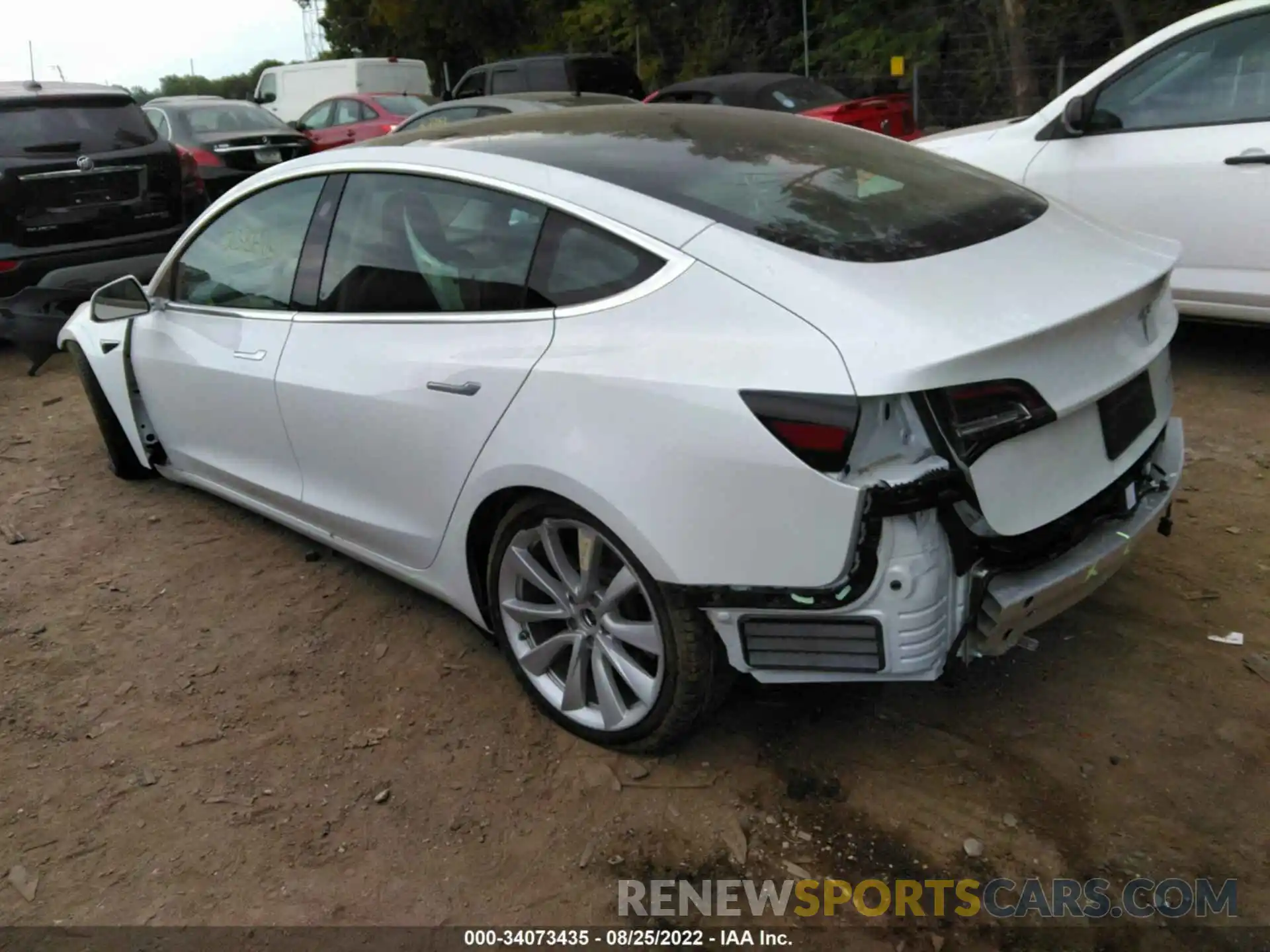 3 Photograph of a damaged car 5YJ3E1EB8LF638579 TESLA MODEL 3 2020