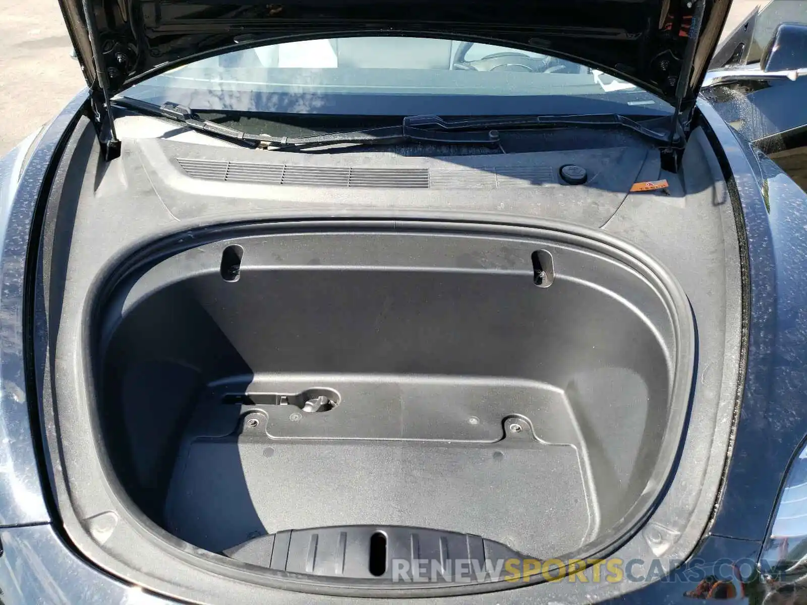 7 Photograph of a damaged car 5YJ3E1EB8LF639795 TESLA MODEL 3 2020