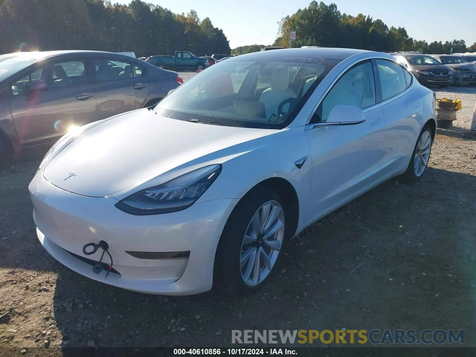 2 Photograph of a damaged car 5YJ3E1EB8LF640607 TESLA MODEL 3 2020