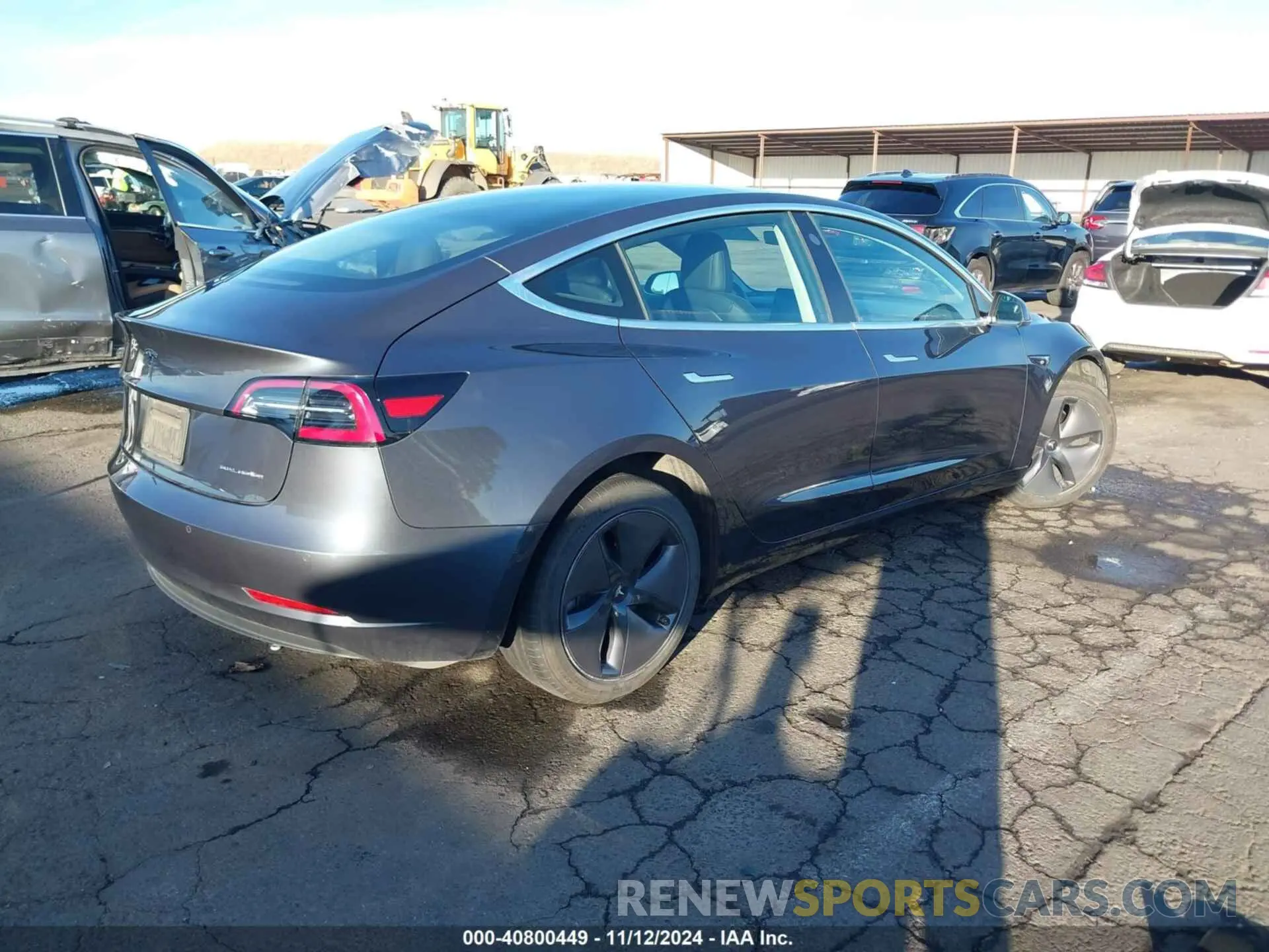 4 Photograph of a damaged car 5YJ3E1EB8LF649548 TESLA MODEL 3 2020