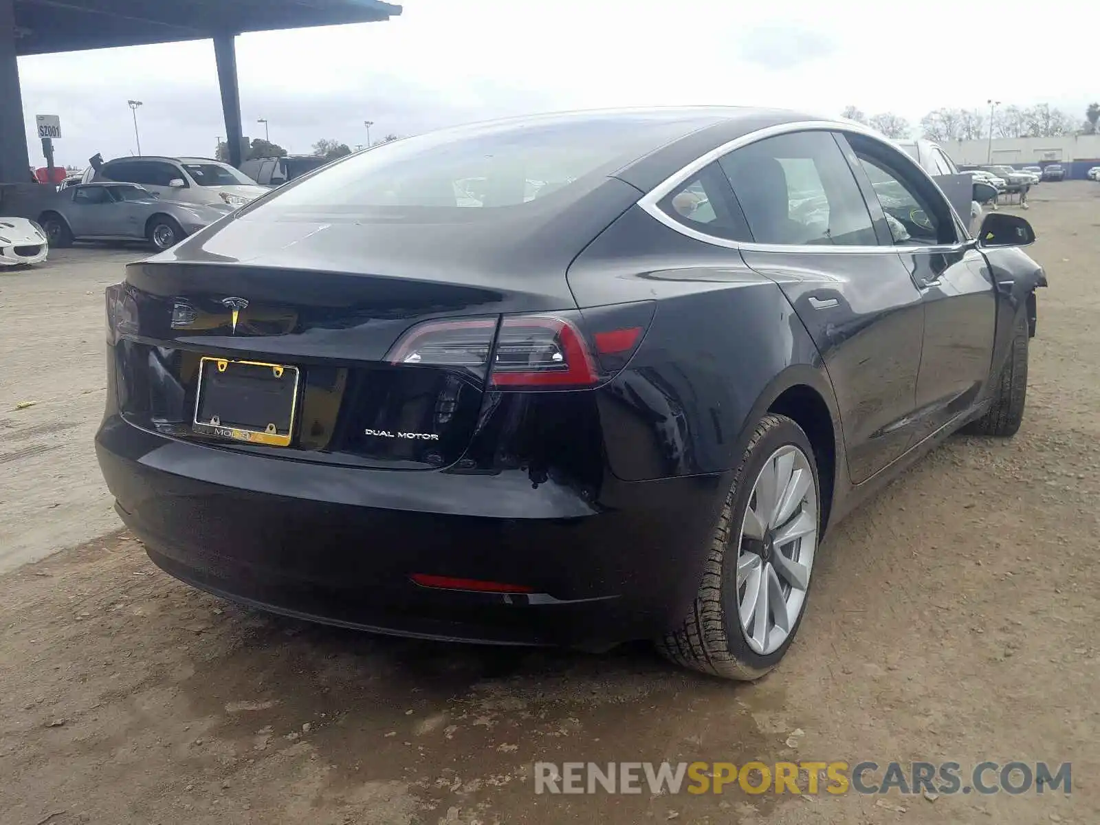 4 Photograph of a damaged car 5YJ3E1EB8LF650795 TESLA MODEL 3 2020