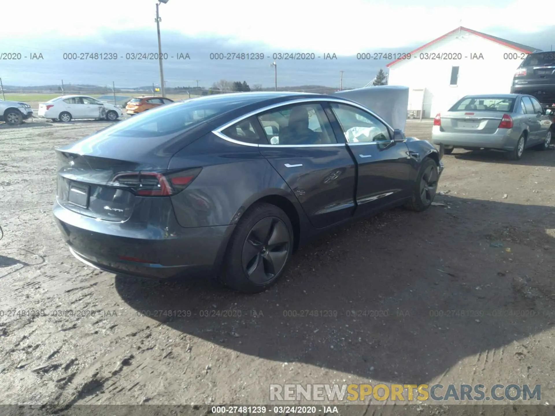 4 Photograph of a damaged car 5YJ3E1EB8LF663224 TESLA MODEL 3 2020
