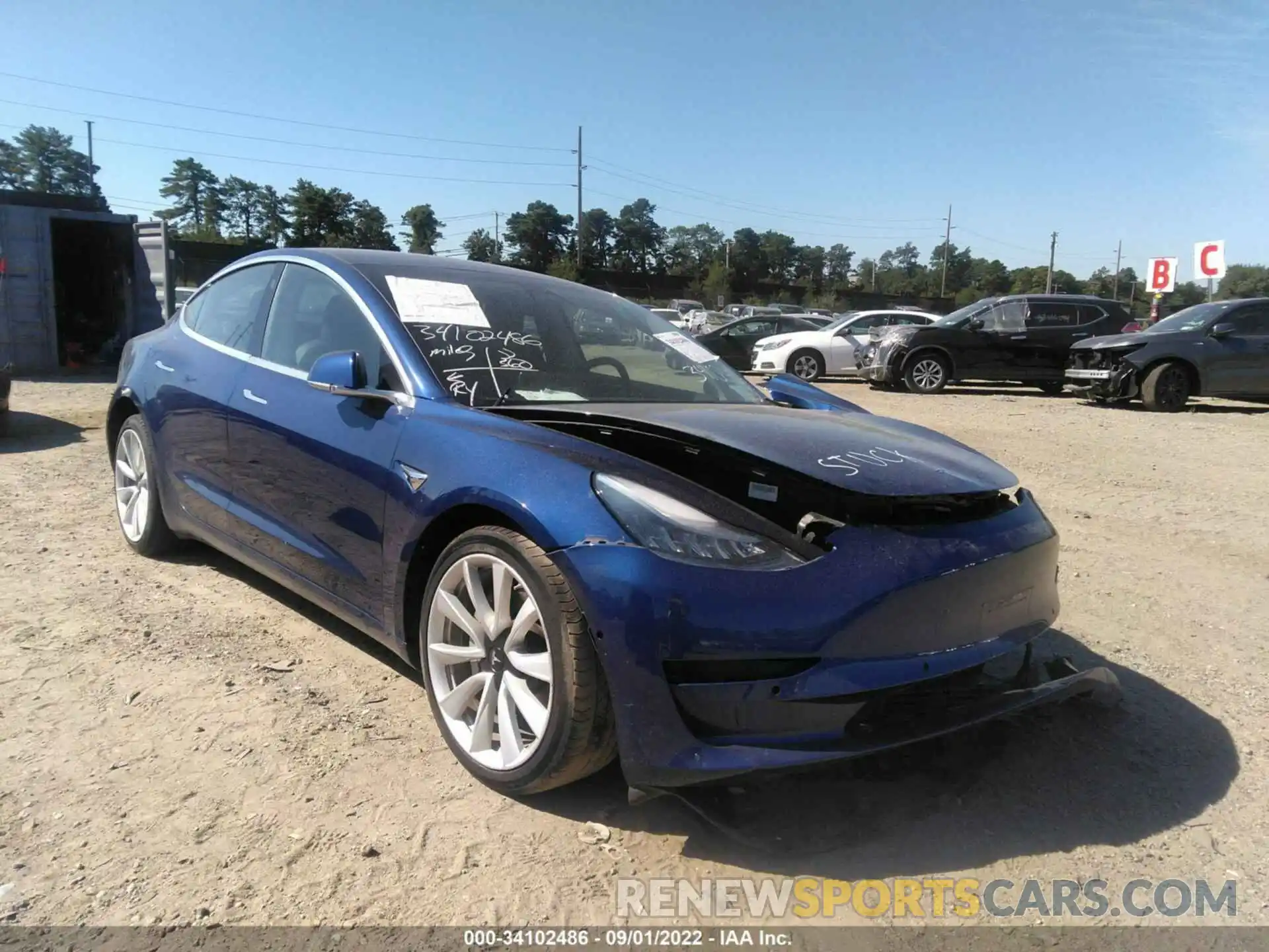 1 Photograph of a damaged car 5YJ3E1EB8LF667094 TESLA MODEL 3 2020