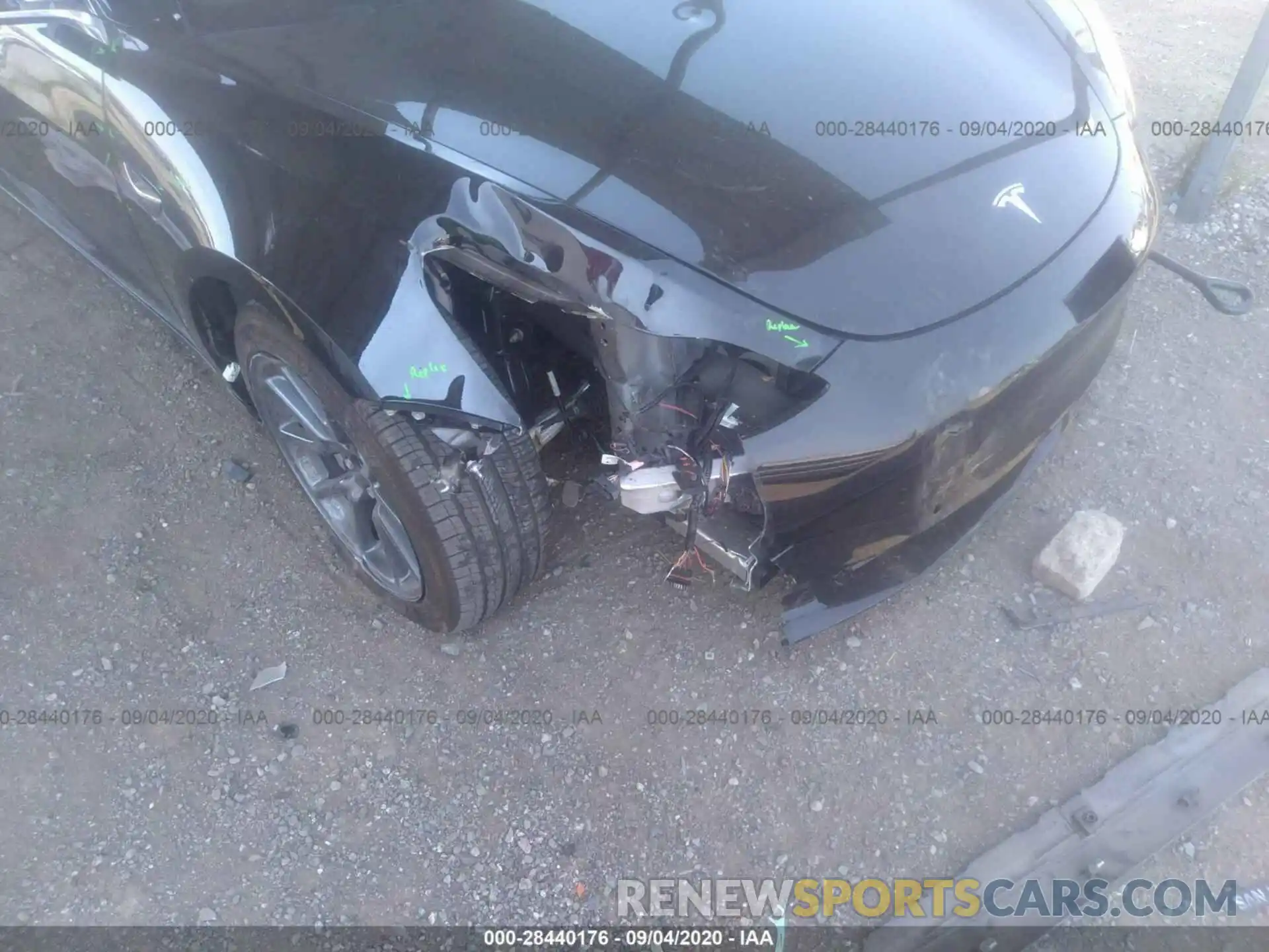 6 Photograph of a damaged car 5YJ3E1EB8LF710557 TESLA MODEL 3 2020