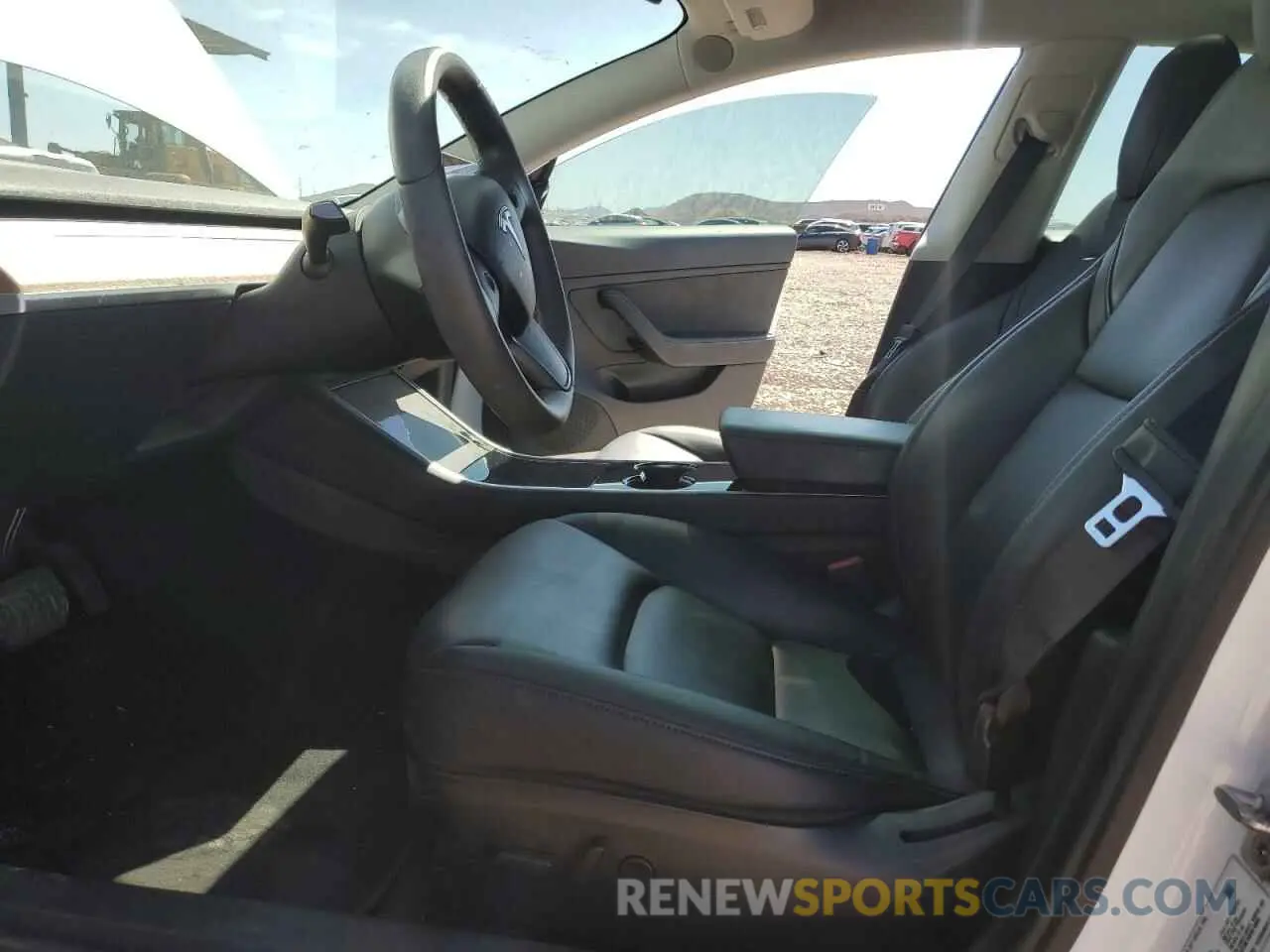 7 Photograph of a damaged car 5YJ3E1EB8LF712308 TESLA MODEL 3 2020