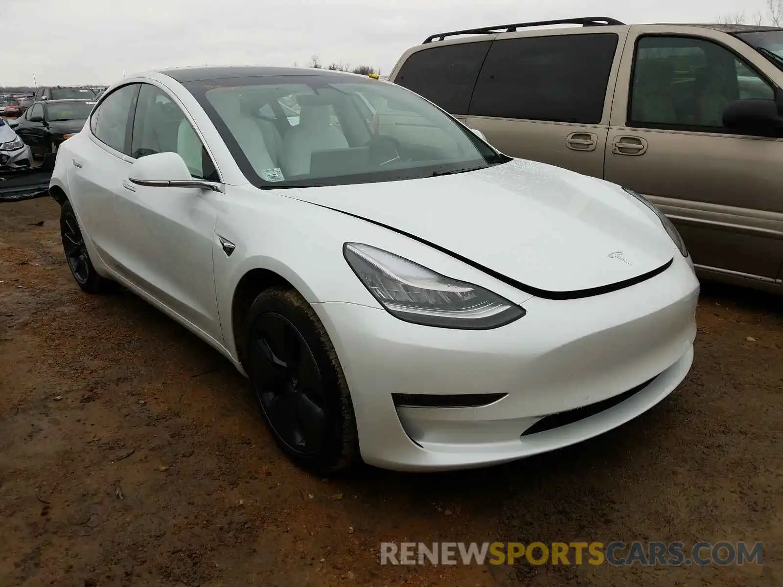 1 Photograph of a damaged car 5YJ3E1EB8LF744742 TESLA MODEL 3 2020