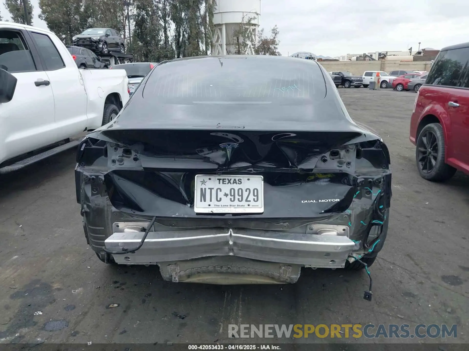 17 Photograph of a damaged car 5YJ3E1EB8LF790197 TESLA MODEL 3 2020