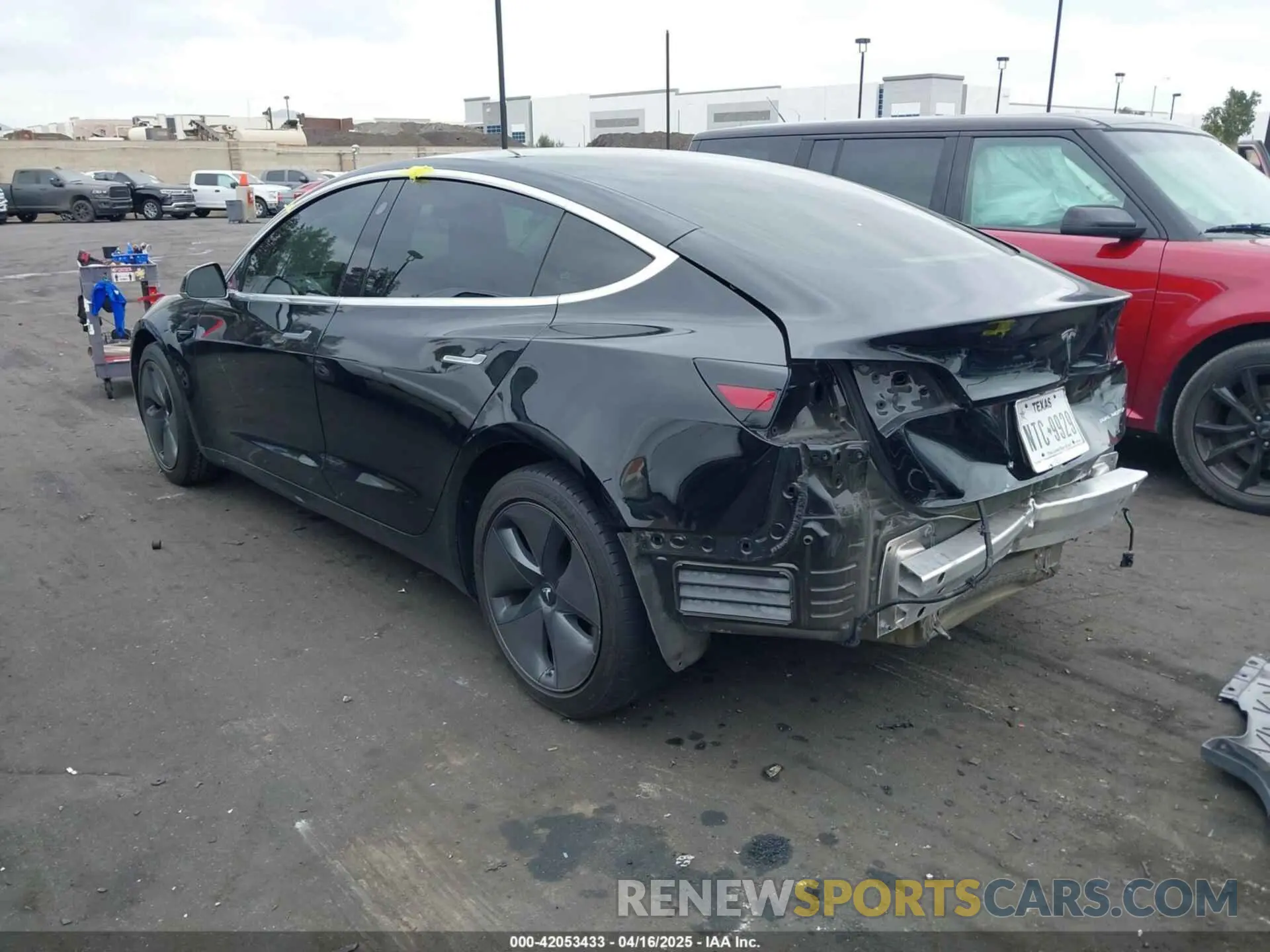 3 Photograph of a damaged car 5YJ3E1EB8LF790197 TESLA MODEL 3 2020