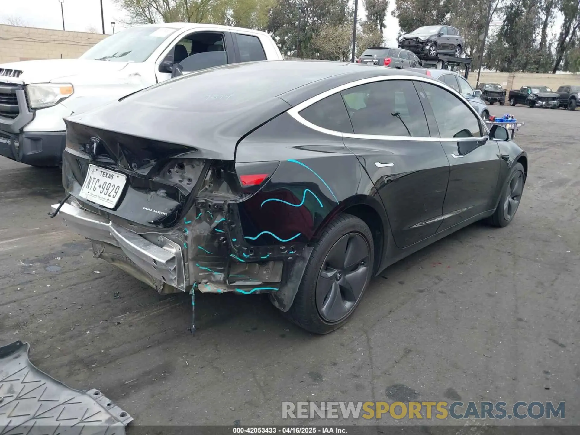 4 Photograph of a damaged car 5YJ3E1EB8LF790197 TESLA MODEL 3 2020