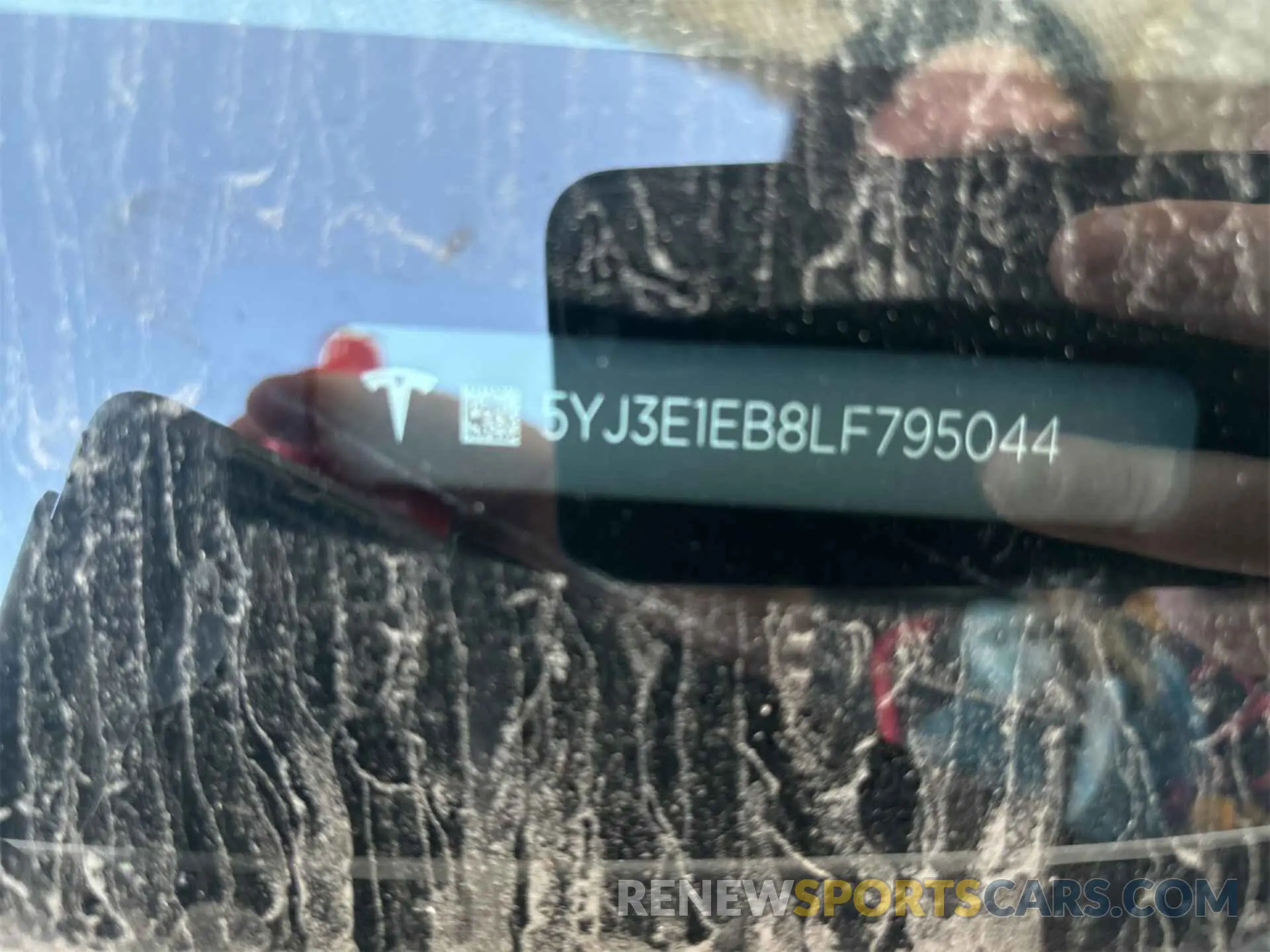 15 Photograph of a damaged car 5YJ3E1EB8LF795044 TESLA MODEL 3 2020
