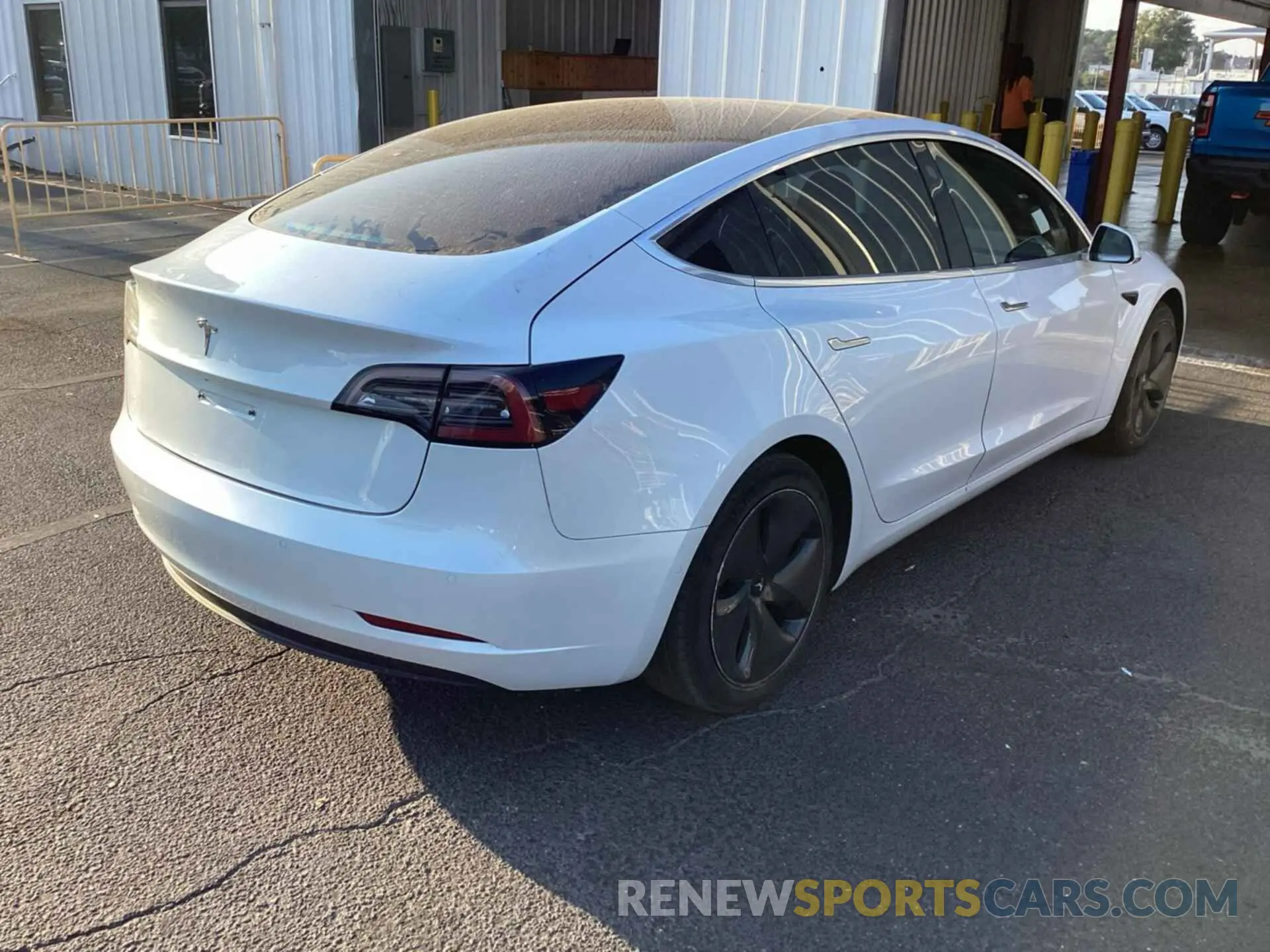 9 Photograph of a damaged car 5YJ3E1EB8LF795044 TESLA MODEL 3 2020