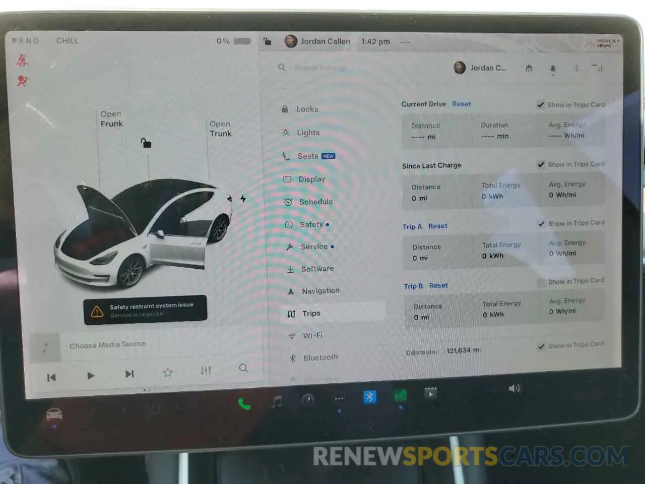 9 Photograph of a damaged car 5YJ3E1EB8LF795075 TESLA MODEL 3 2020