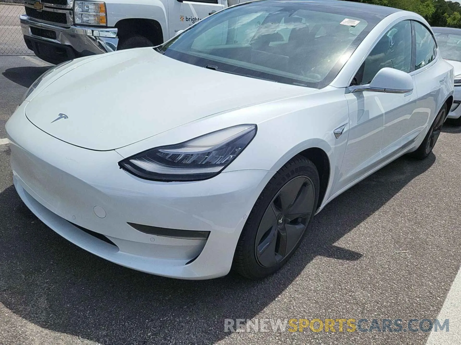 10 Photograph of a damaged car 5YJ3E1EB8LF795108 TESLA MODEL 3 2020