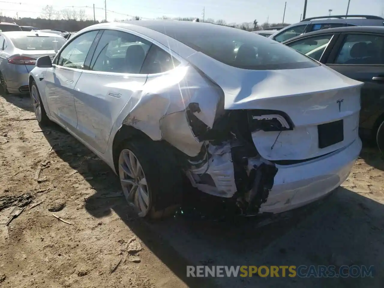 3 Photograph of a damaged car 5YJ3E1EB8LF795576 TESLA MODEL 3 2020