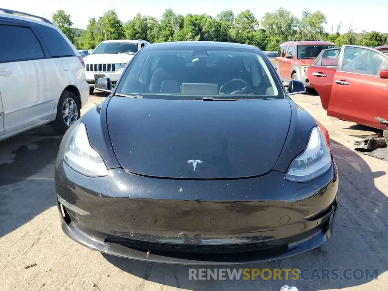 5 Photograph of a damaged car 5YJ3E1EB9LF599873 TESLA MODEL 3 2020