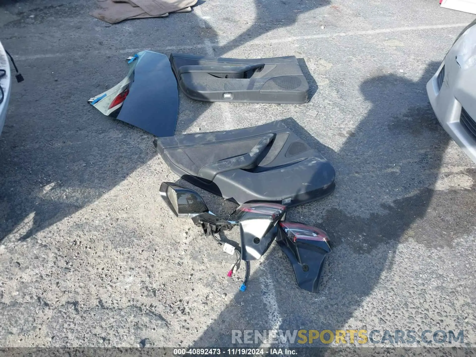 20 Photograph of a damaged car 5YJ3E1EB9LF600049 TESLA MODEL 3 2020