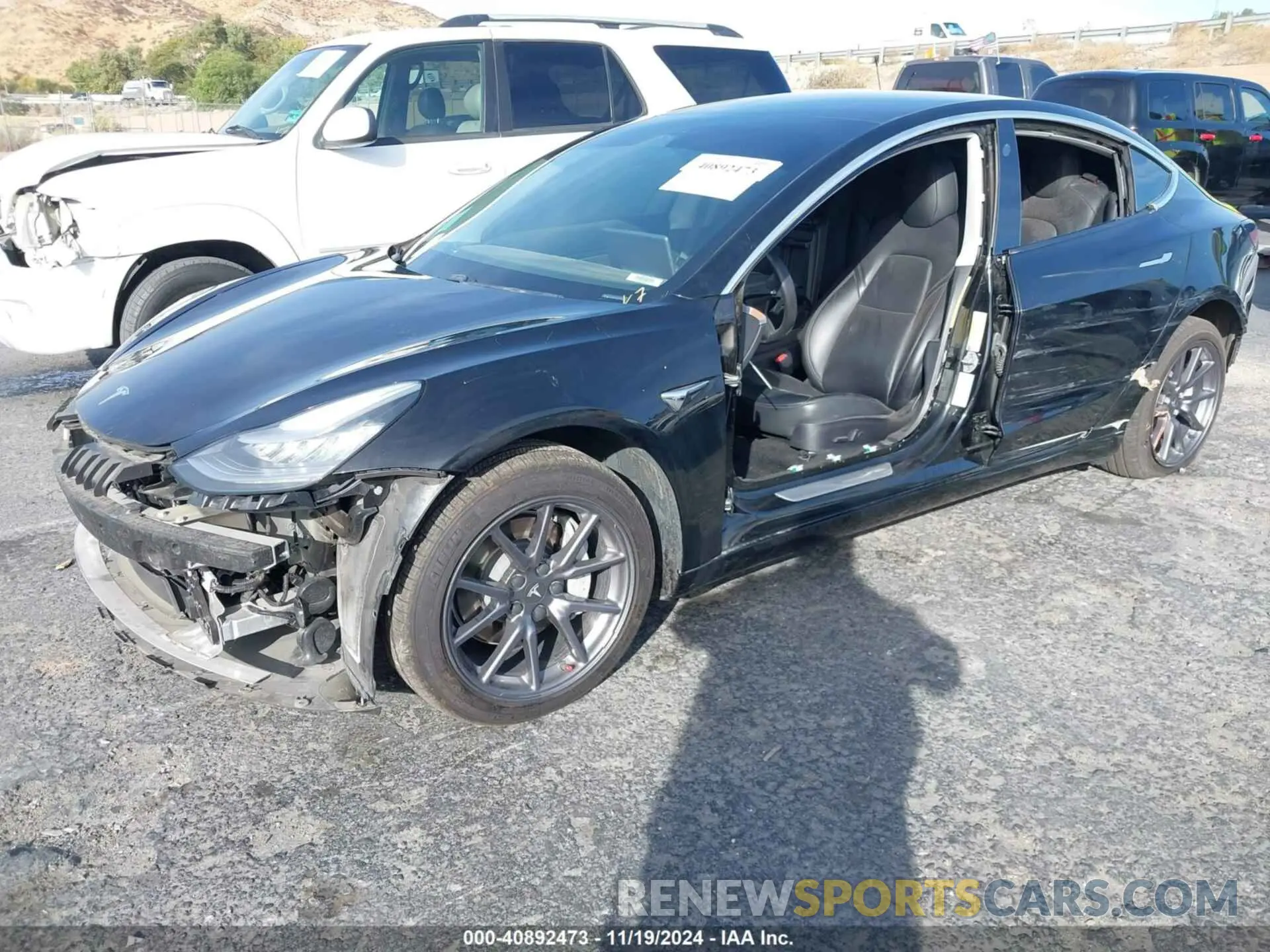 6 Photograph of a damaged car 5YJ3E1EB9LF600049 TESLA MODEL 3 2020