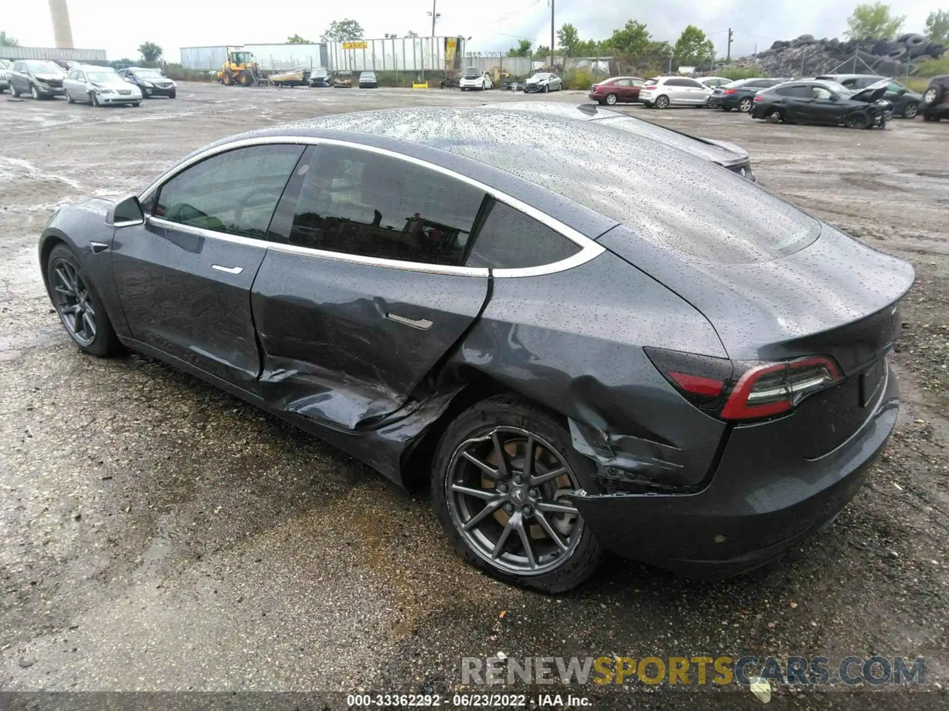 3 Photograph of a damaged car 5YJ3E1EB9LF616722 TESLA MODEL 3 2020