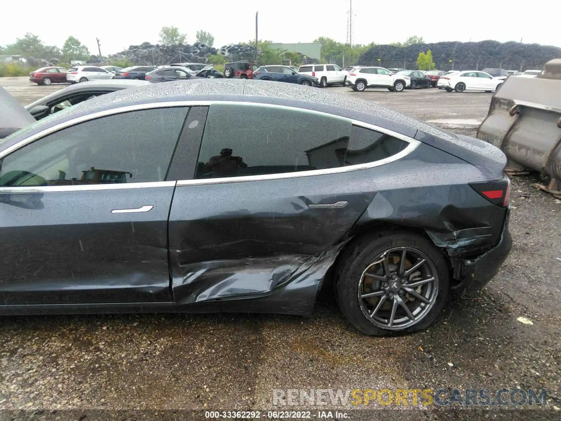 6 Photograph of a damaged car 5YJ3E1EB9LF616722 TESLA MODEL 3 2020