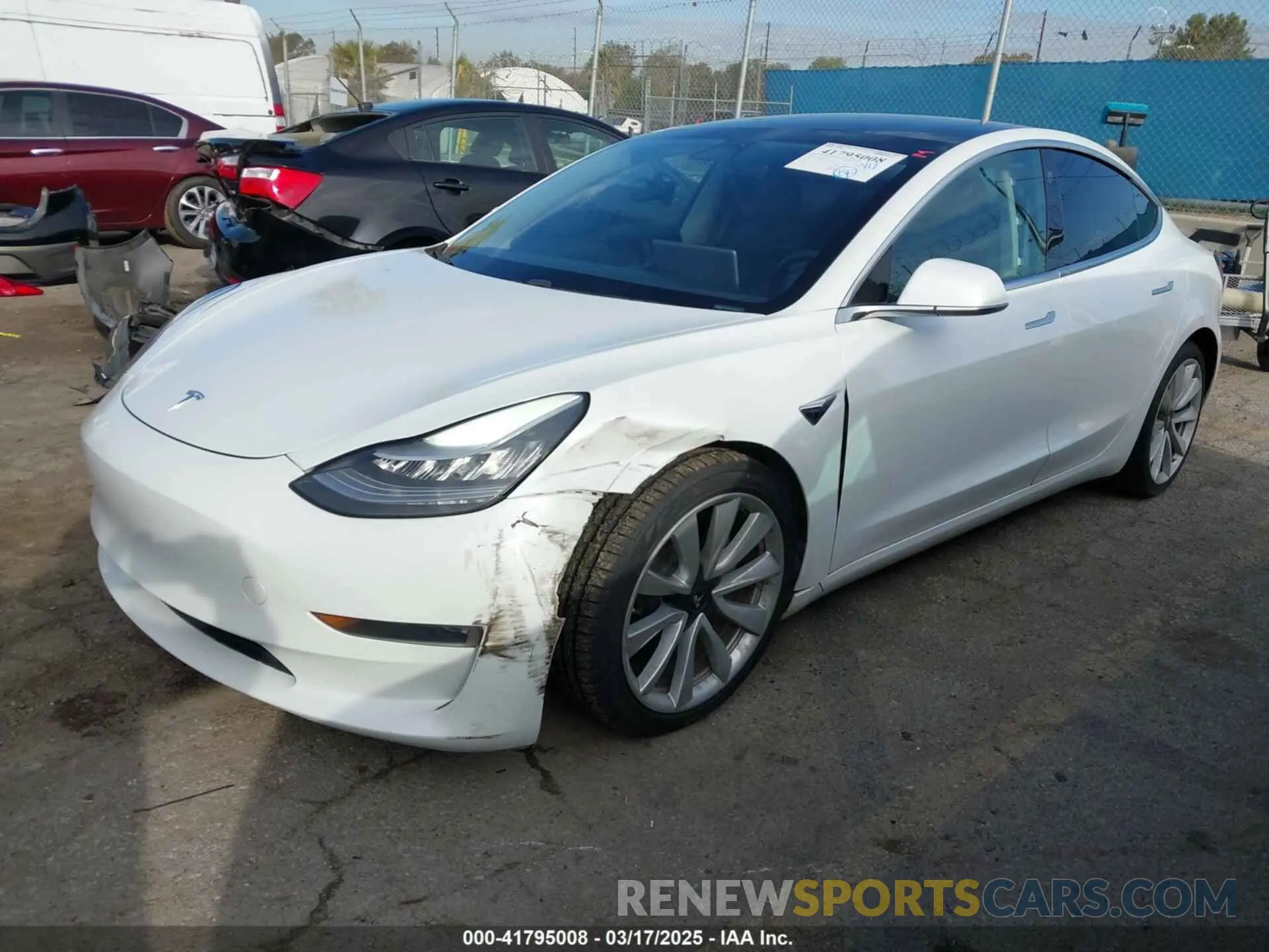 2 Photograph of a damaged car 5YJ3E1EB9LF620771 TESLA MODEL 3 2020