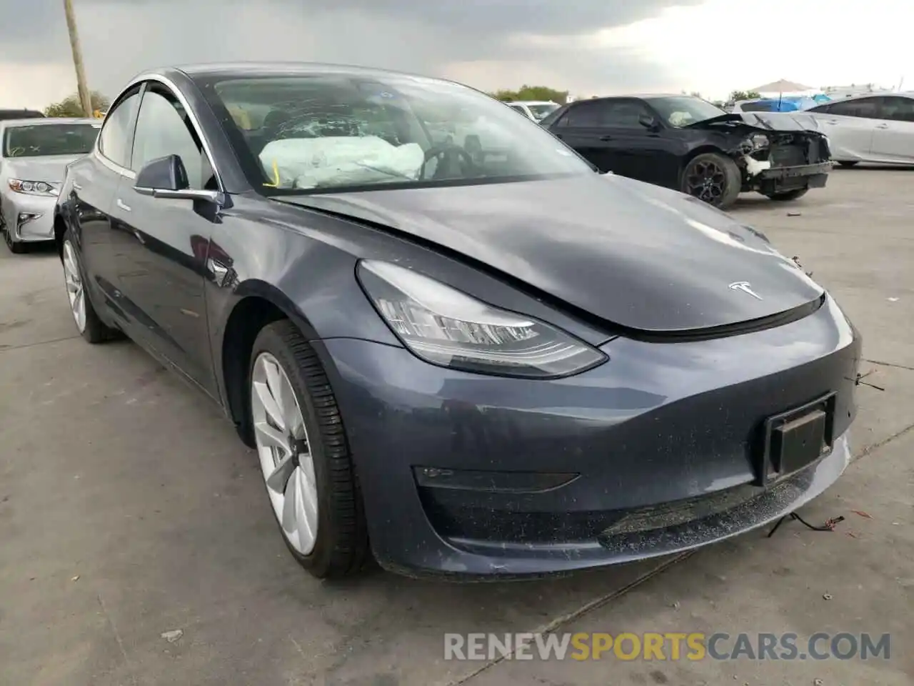 1 Photograph of a damaged car 5YJ3E1EB9LF628241 TESLA MODEL 3 2020