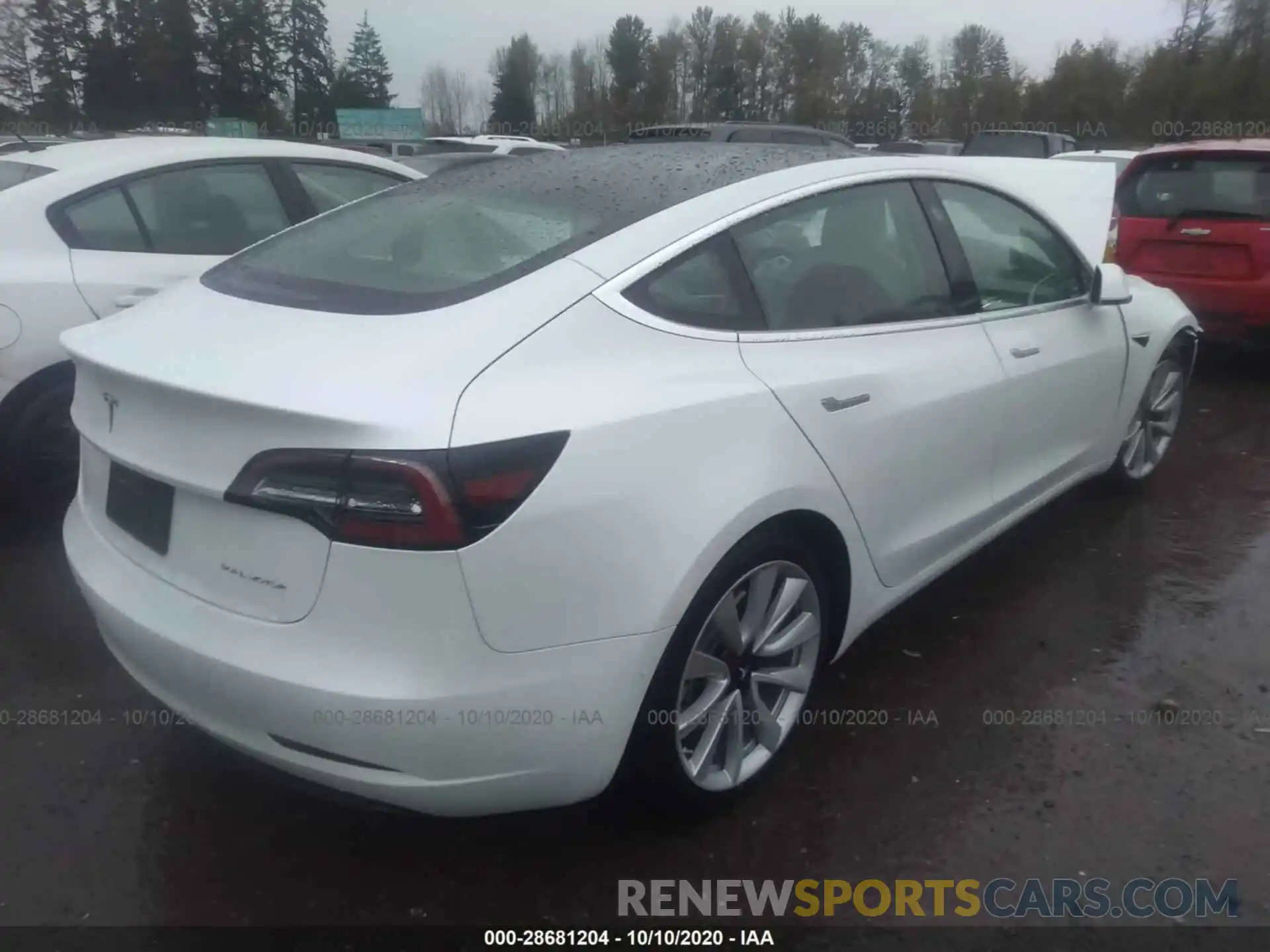 4 Photograph of a damaged car 5YJ3E1EB9LF640289 TESLA MODEL 3 2020