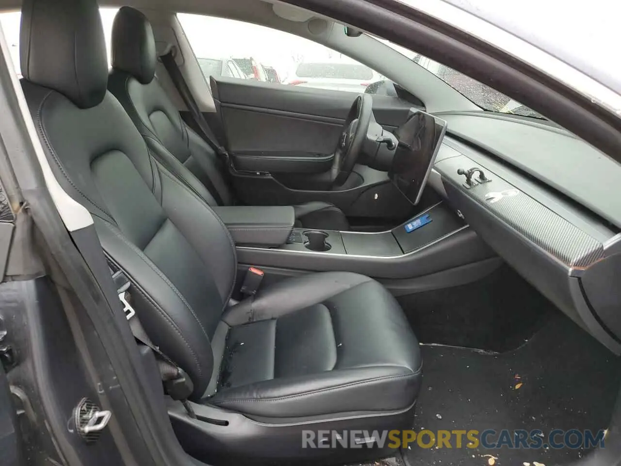 7 Photograph of a damaged car 5YJ3E1EB9LF663670 TESLA MODEL 3 2020
