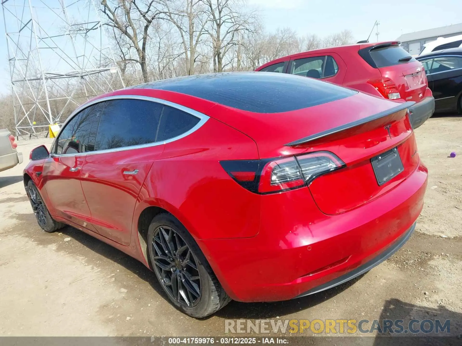3 Photograph of a damaged car 5YJ3E1EB9LF666066 TESLA MODEL 3 2020