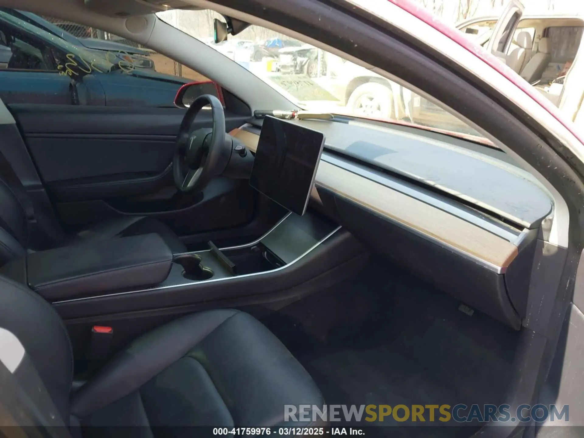 5 Photograph of a damaged car 5YJ3E1EB9LF666066 TESLA MODEL 3 2020