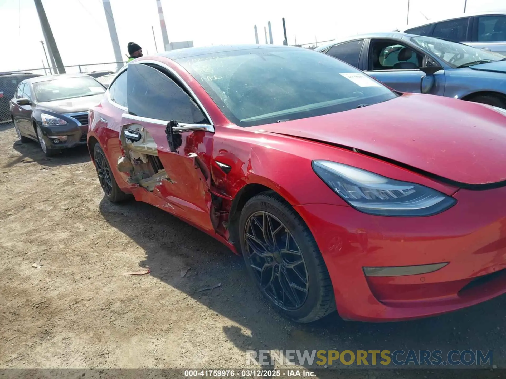 6 Photograph of a damaged car 5YJ3E1EB9LF666066 TESLA MODEL 3 2020