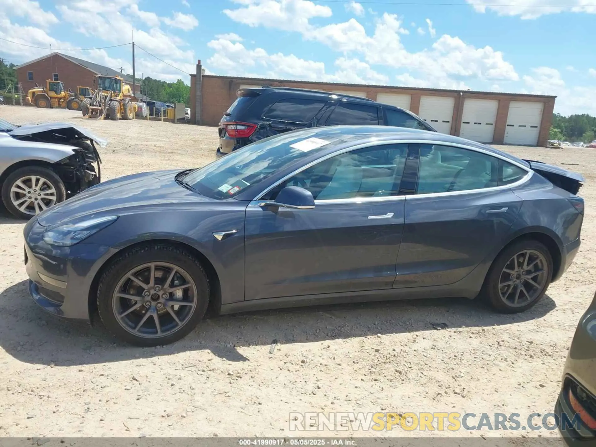 14 Photograph of a damaged car 5YJ3E1EB9LF667993 TESLA MODEL 3 2020