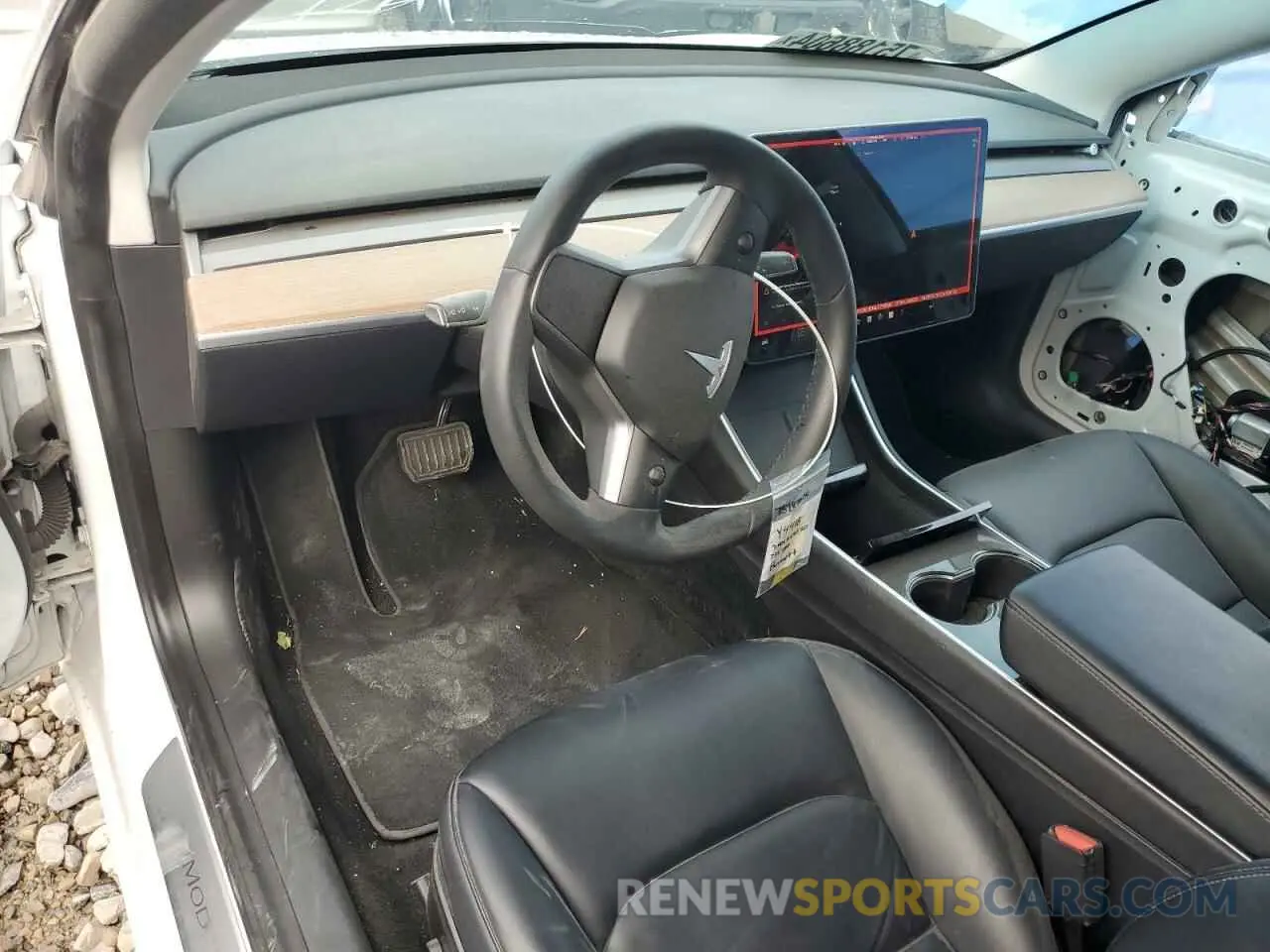 8 Photograph of a damaged car 5YJ3E1EB9LF735189 TESLA MODEL 3 2020