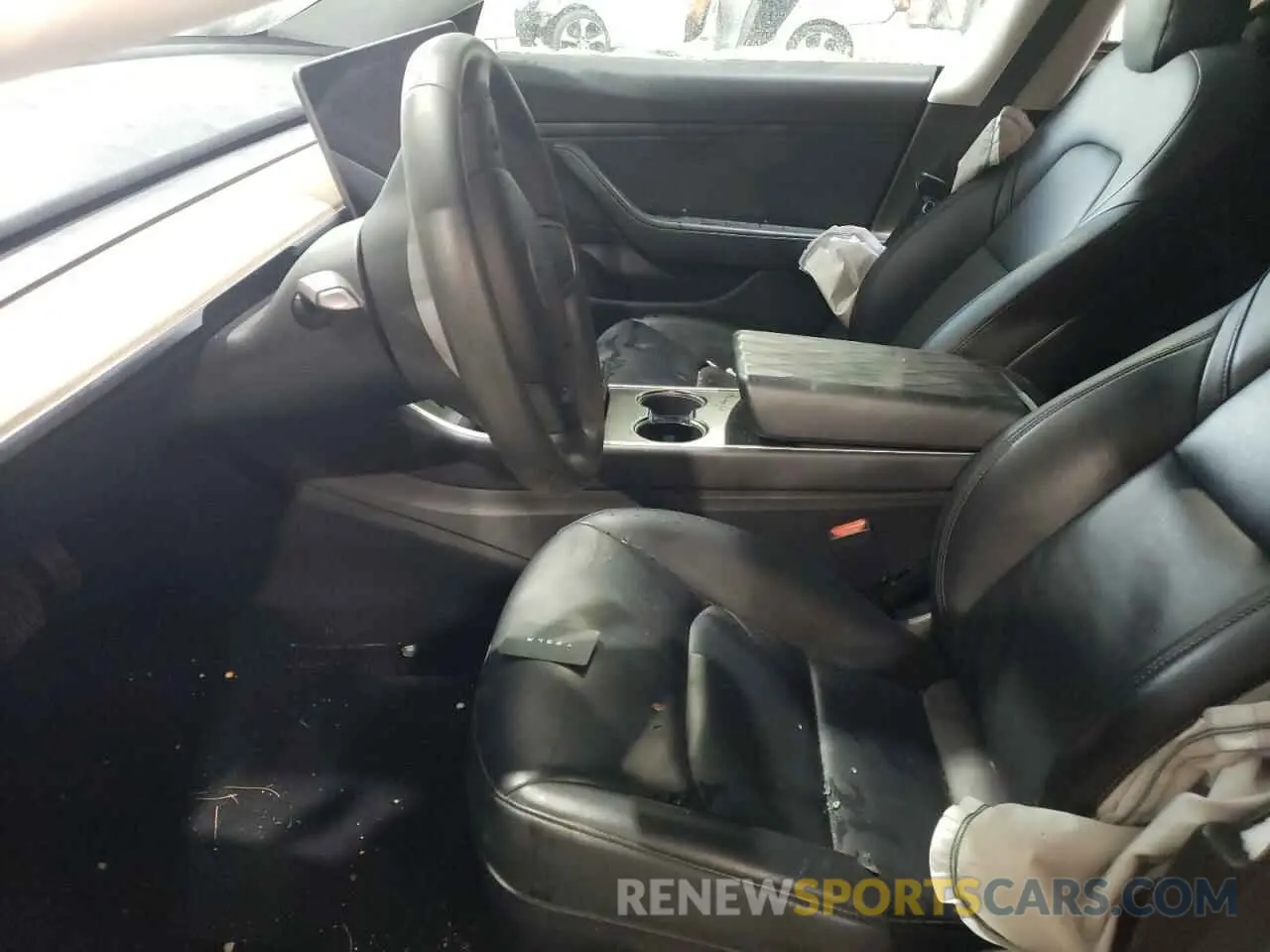 7 Photograph of a damaged car 5YJ3E1EB9LF741624 TESLA MODEL 3 2020