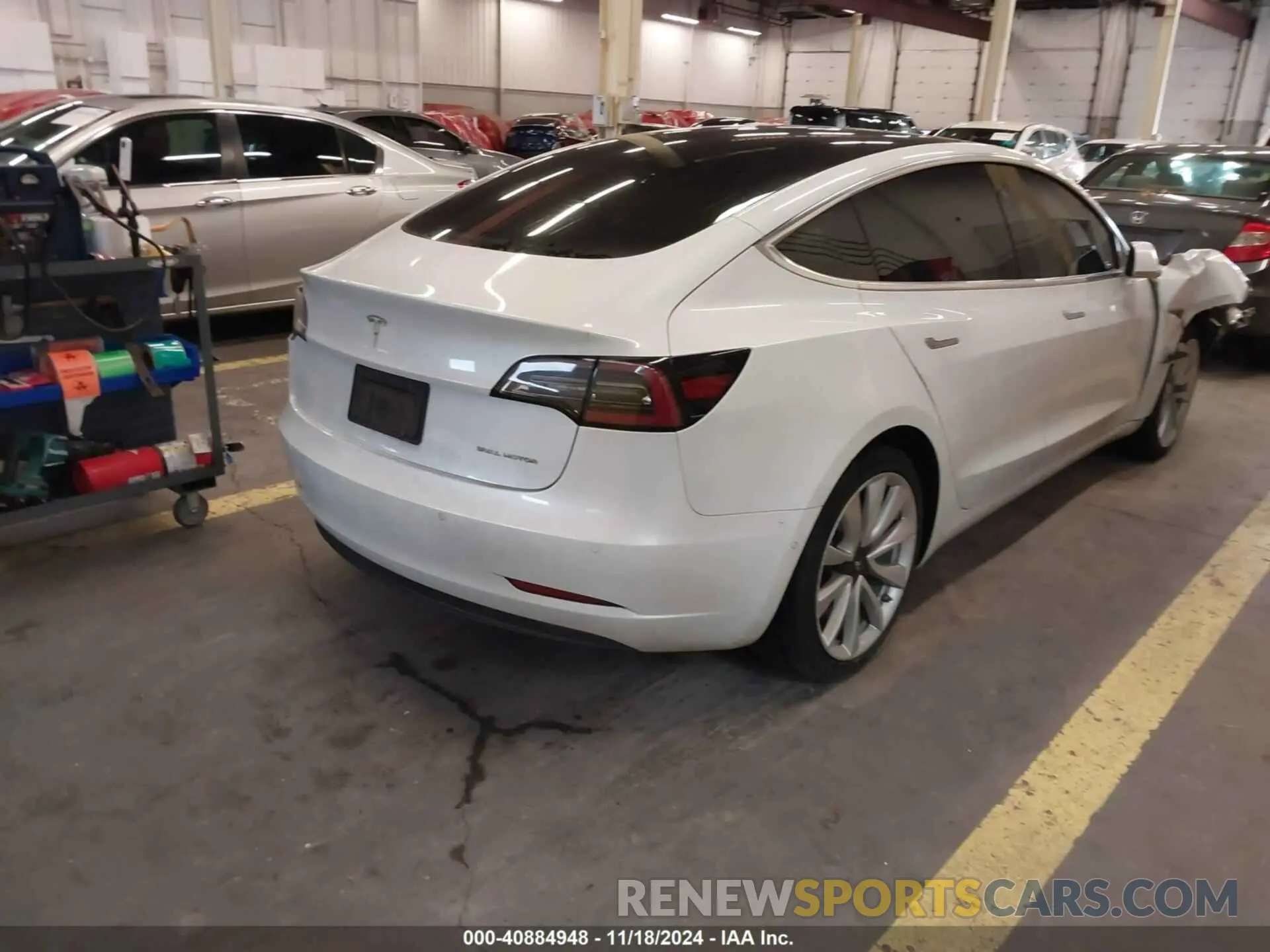 4 Photograph of a damaged car 5YJ3E1EB9LF742756 TESLA MODEL 3 2020