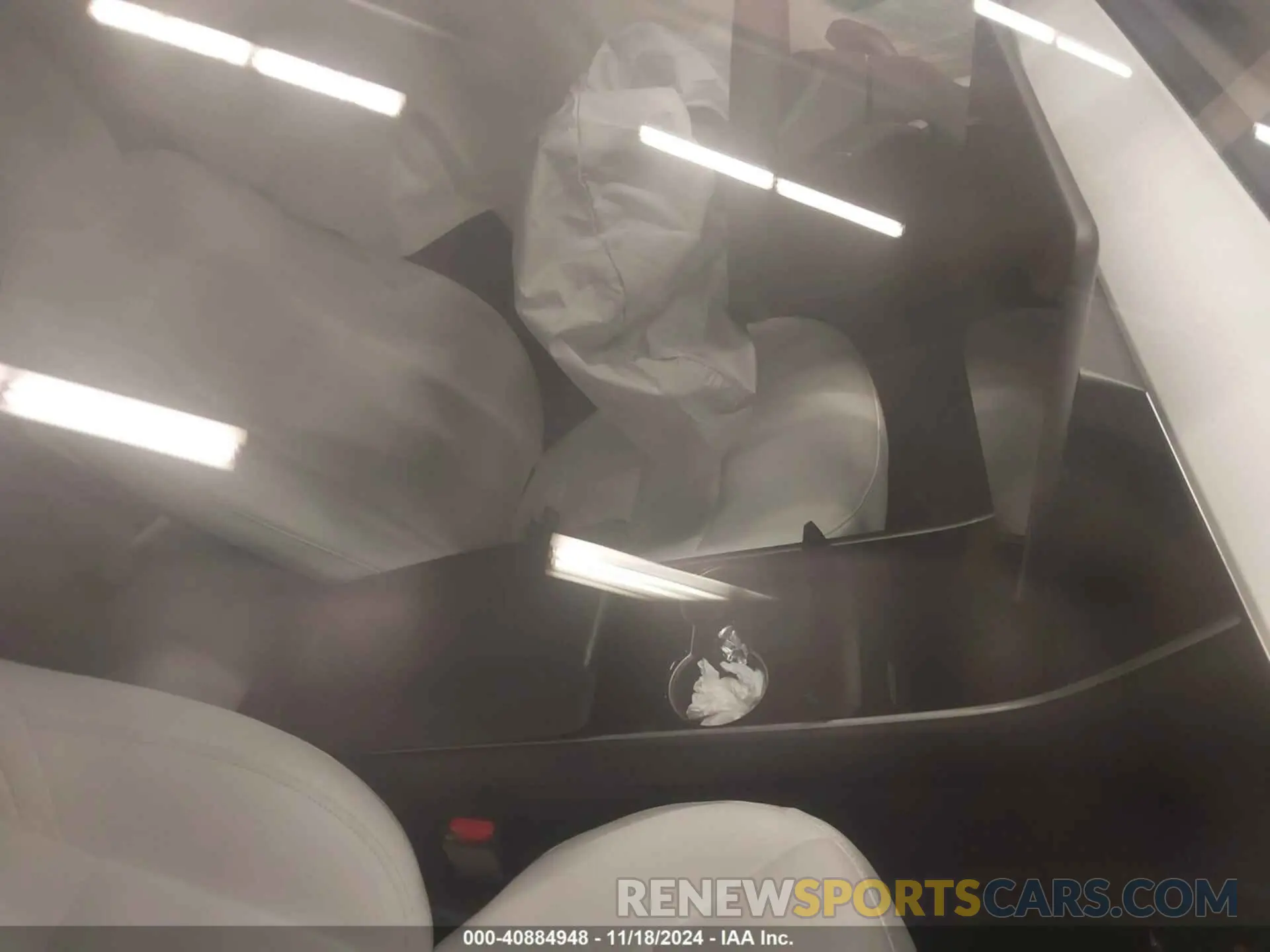 5 Photograph of a damaged car 5YJ3E1EB9LF742756 TESLA MODEL 3 2020