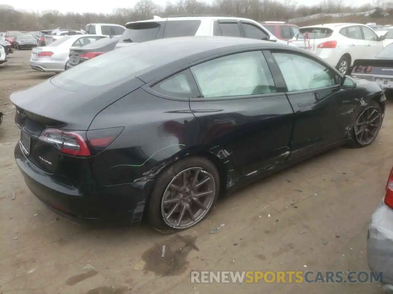 3 Photograph of a damaged car 5YJ3E1EB9LF744359 TESLA MODEL 3 2020