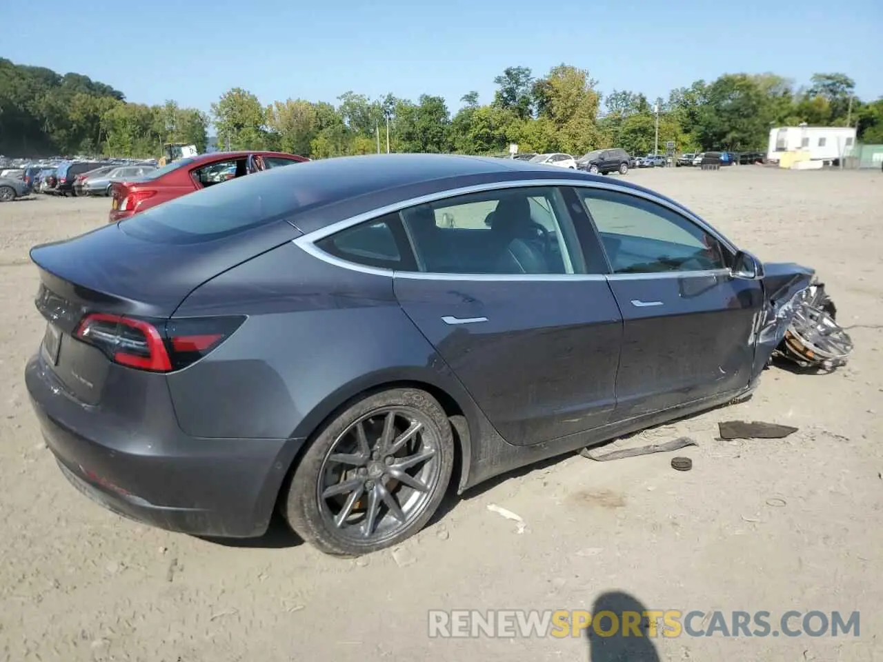 3 Photograph of a damaged car 5YJ3E1EB9LF782934 TESLA MODEL 3 2020