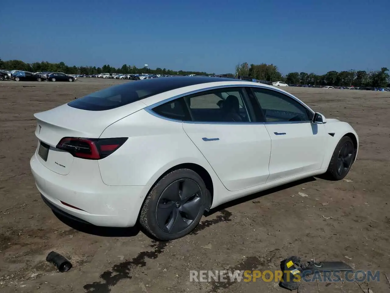 3 Photograph of a damaged car 5YJ3E1EB9LF782996 TESLA MODEL 3 2020