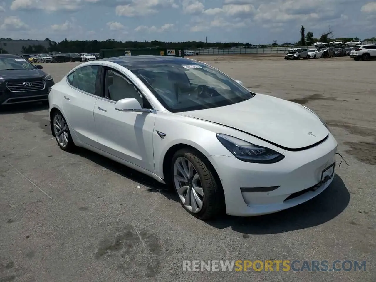 4 Photograph of a damaged car 5YJ3E1EB9LF788006 TESLA MODEL 3 2020